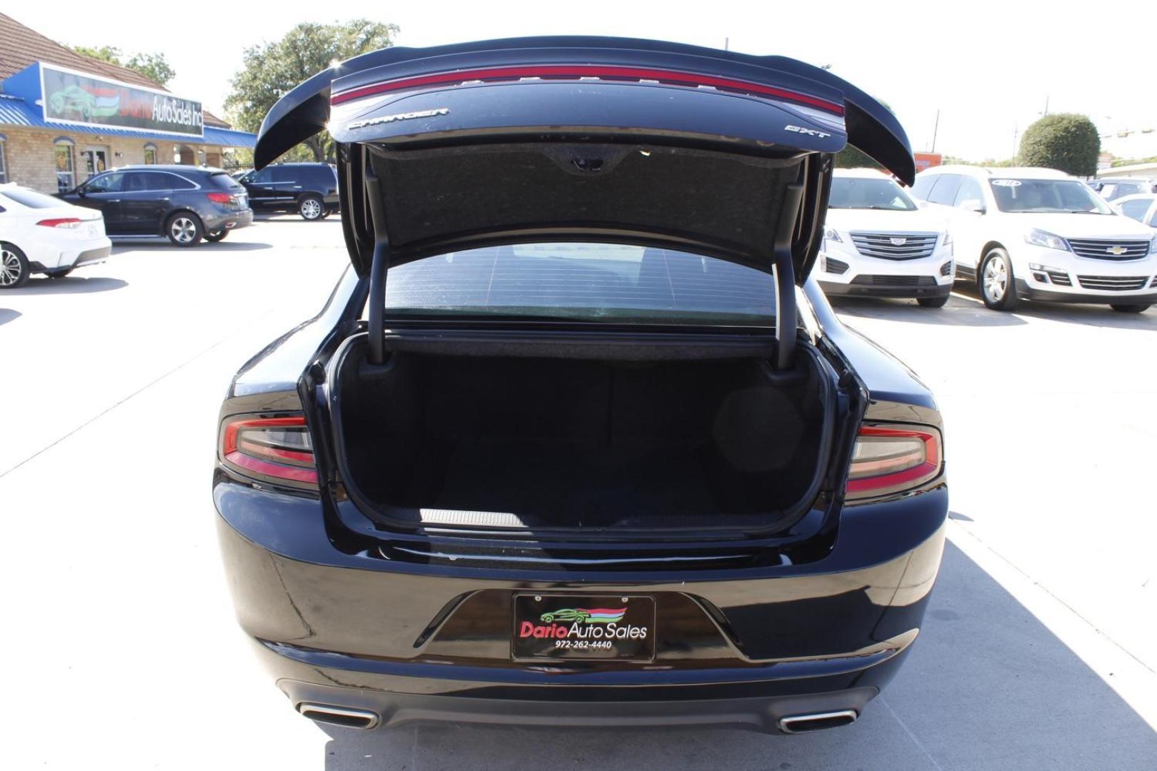 2016 BLACK Dodge Charger SXT (2C3CDXHG8GH) with an 3.6L V6 DOHC 24V engine, 8-Speed Automatic transmission, located at 2401 E Main St., Grand Prairie, TX, 75050, (972) 262-4440, 32.748981, -96.969643 - Photo#6