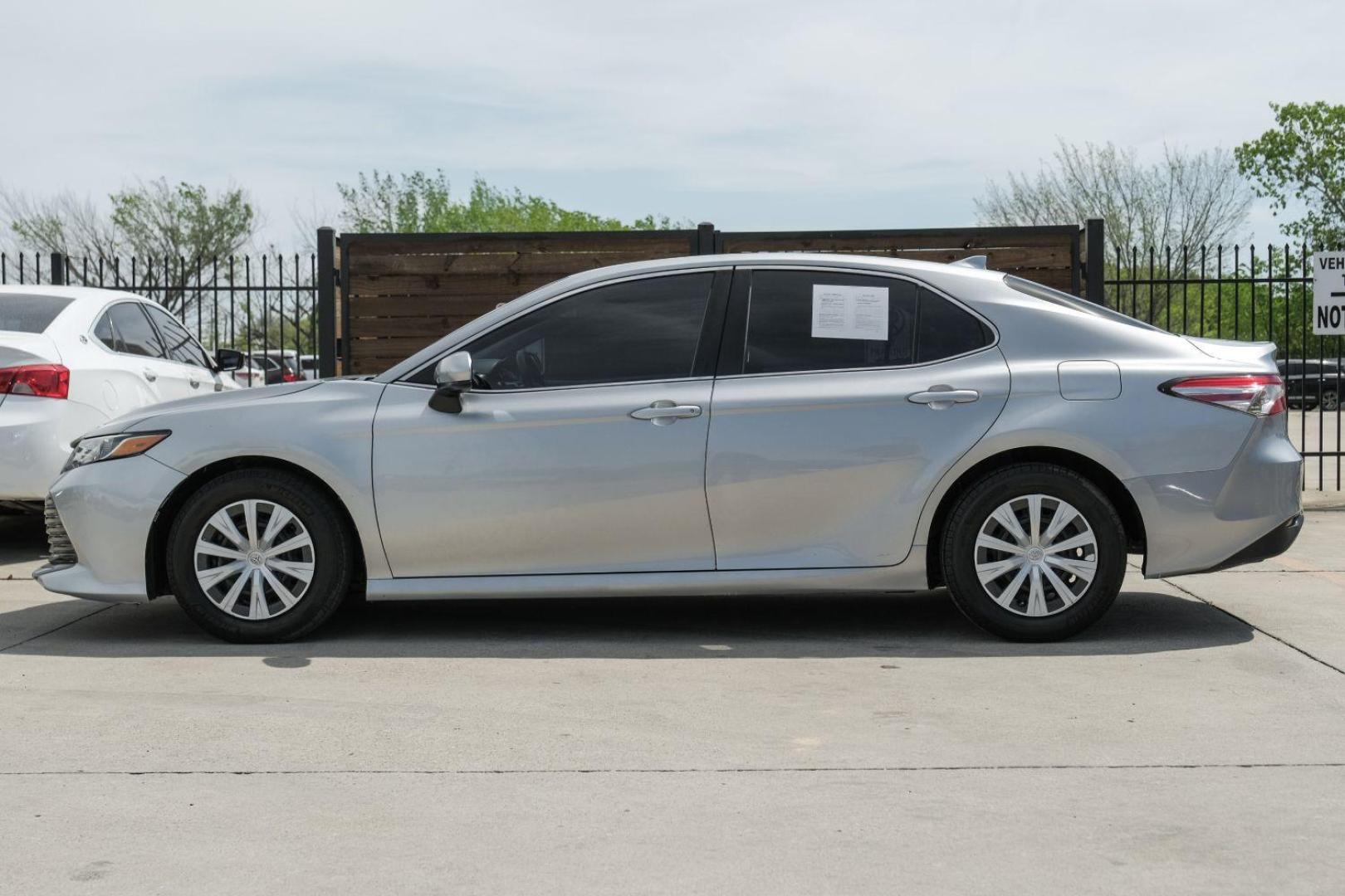 2020 Silver Toyota Camry L (4T1A11AK0LU) with an 2.5L L4 DOHC 16V engine, 8-Speed Automatic transmission, located at 2401 E Main St., Grand Prairie, TX, 75050, (972) 262-4440, 32.748981, -96.969643 - Photo#14