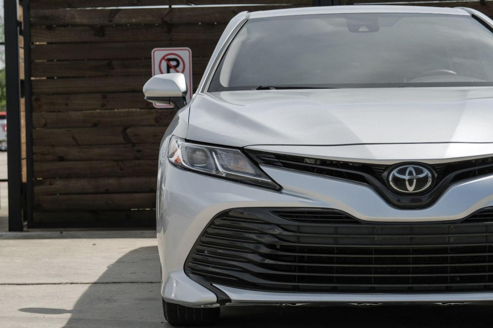 2020 Silver Toyota Camry L (4T1A11AK0LU) with an 2.5L L4 DOHC 16V engine, 8-Speed Automatic transmission, located at 2401 E Main St., Grand Prairie, TX, 75050, (972) 262-4440, 32.748981, -96.969643 - Photo#47