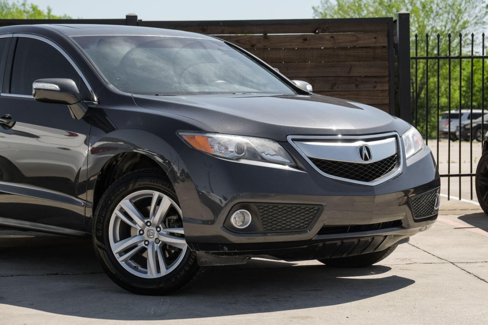 2014 Gray Acura RDX 6-Spd AT w/ Technology Package (5J8TB3H54EL) with an 3.5L V6 DOHC 24V engine, 6-Speed Automatic transmission, located at 2401 E Main St., Grand Prairie, TX, 75050, (972) 262-4440, 32.748981, -96.969643 - Photo#8