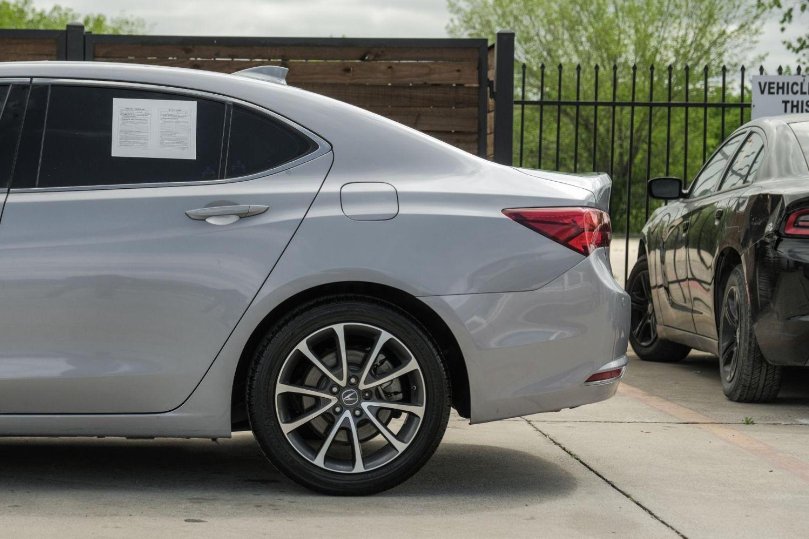 2015 Silver Acura TLX 9-Spd AT w/Advance Package (19UUB2F74FA) with an 3.5L V6 SOHC 24V engine, 9-Speed Automatic transmission, located at 2401 E Main St., Grand Prairie, TX, 75050, (972) 262-4440, 32.748981, -96.969643 - Photo#17