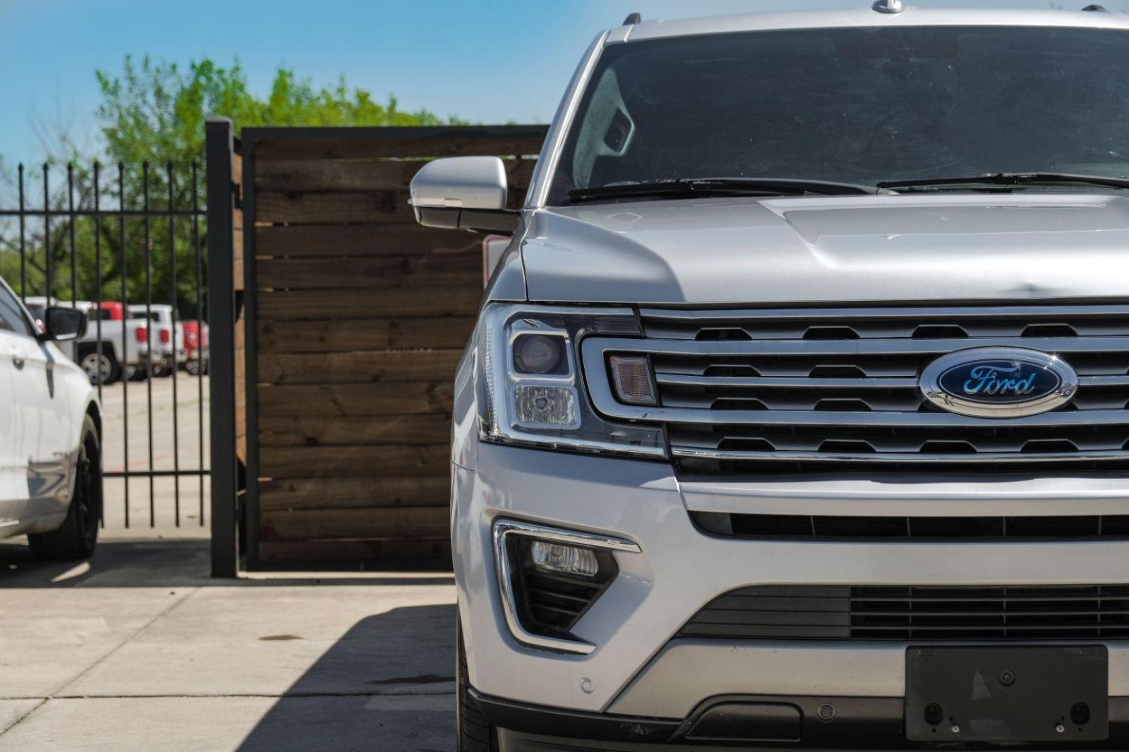 2019 Silver Ford Expedition MAX Limited (1FMJK1KTXKE) with an 3.5L V6 DOHC 24V FFV engine, 6-Speed Automatic transmission, located at 2401 E Main St., Grand Prairie, TX, 75050, (972) 262-4440, 32.748981, -96.969643 - Photo#52