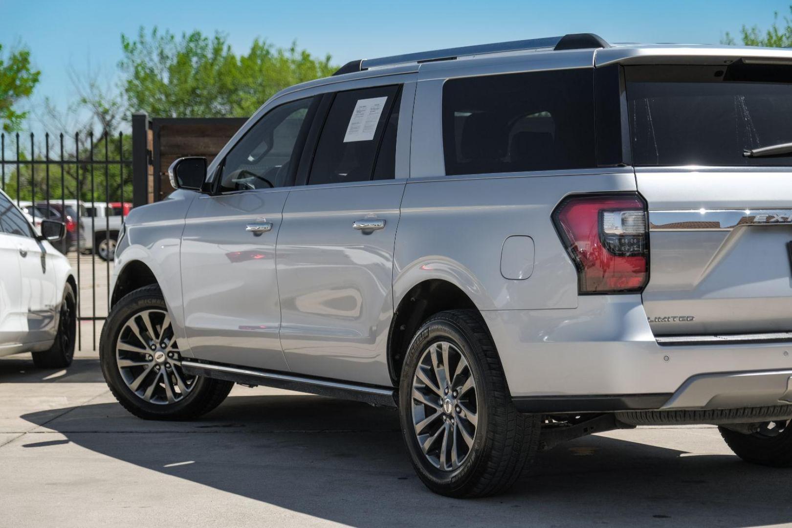 2019 Silver Ford Expedition MAX Limited (1FMJK1KTXKE) with an 3.5L V6 DOHC 24V FFV engine, 6-Speed Automatic transmission, located at 2401 E Main St., Grand Prairie, TX, 75050, (972) 262-4440, 32.748981, -96.969643 - Photo#13