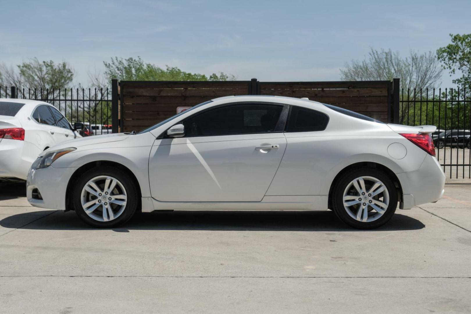 2012 White Nissan Altima 2.5 S CVT Coupe (1N4AL2EP8CC) with an 2.5L L4 DOHC 16V engine, located at 2401 E Main St., Grand Prairie, TX, 75050, (972) 262-4440, 32.748981, -96.969643 - Photo#15