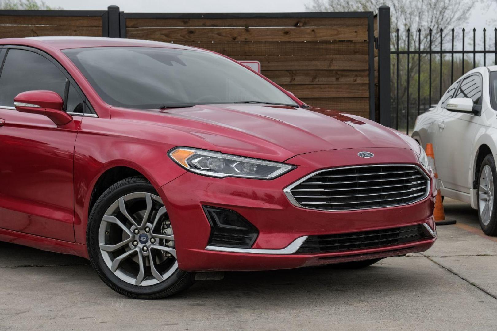 2020 Red Ford Fusion SEL (3FA6P0CD1LR) with an 1.5L L4 DOHC 16V engine, 6-Speed Automatic transmission, located at 2401 E Main St., Grand Prairie, TX, 75050, (972) 262-4440, 32.748981, -96.969643 - Photo#7