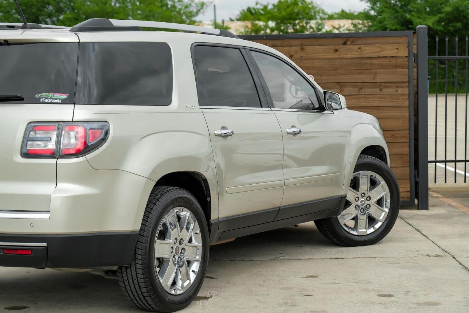 2017 Tan GMC Acadia Limited FWD (1GKKRSKD2HJ) with an 3.6L V6 DOHC 24V engine, 6-Speed Automatic transmission, located at 2401 E Main St., Grand Prairie, TX, 75050, (972) 262-4440, 32.748981, -96.969643 - Photo#12