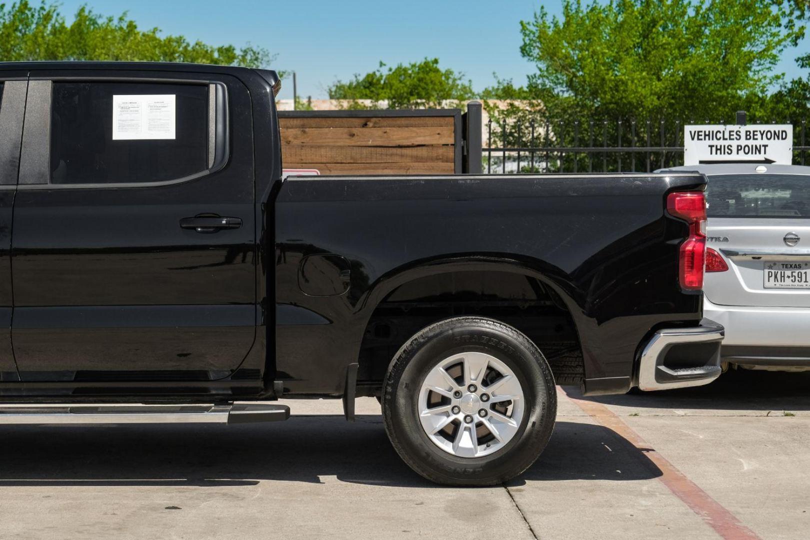 2019 BLACK Chevrolet Silverado 1500 LT Crew Cab 2WD (1GCPWCED0KZ) with an 5.3L V8 OHV 16V engine, 6-Speed Automatic transmission, located at 2401 E Main St., Grand Prairie, TX, 75050, (972) 262-4440, 32.748981, -96.969643 - Photo#15