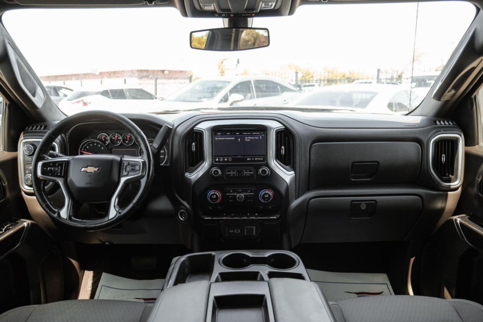 2019 BLACK Chevrolet Silverado 1500 LT Crew Cab 2WD (1GCPWCED0KZ) with an 5.3L V8 OHV 16V engine, 6-Speed Automatic transmission, located at 2401 E Main St., Grand Prairie, TX, 75050, (972) 262-4440, 32.748981, -96.969643 - Photo#17