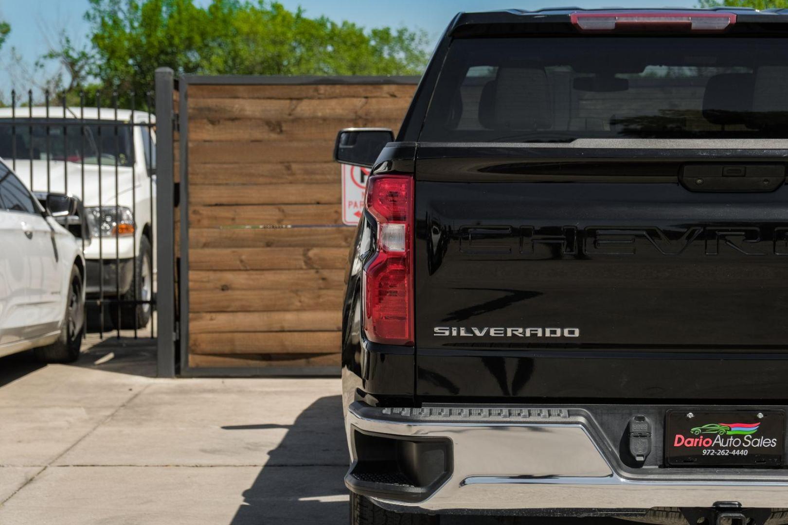 2019 BLACK Chevrolet Silverado 1500 LT Crew Cab 2WD (1GCPWCED0KZ) with an 5.3L V8 OHV 16V engine, 6-Speed Automatic transmission, located at 2401 E Main St., Grand Prairie, TX, 75050, (972) 262-4440, 32.748981, -96.969643 - Photo#47