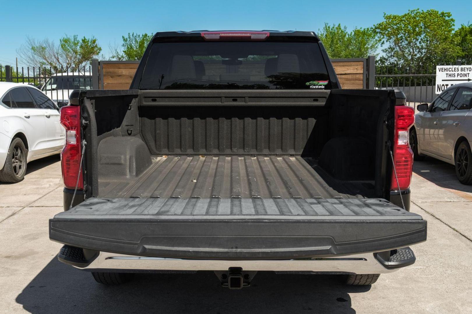 2019 BLACK Chevrolet Silverado 1500 LT Crew Cab 2WD (1GCPWCED0KZ) with an 5.3L V8 OHV 16V engine, 6-Speed Automatic transmission, located at 2401 E Main St., Grand Prairie, TX, 75050, (972) 262-4440, 32.748981, -96.969643 - Photo#51