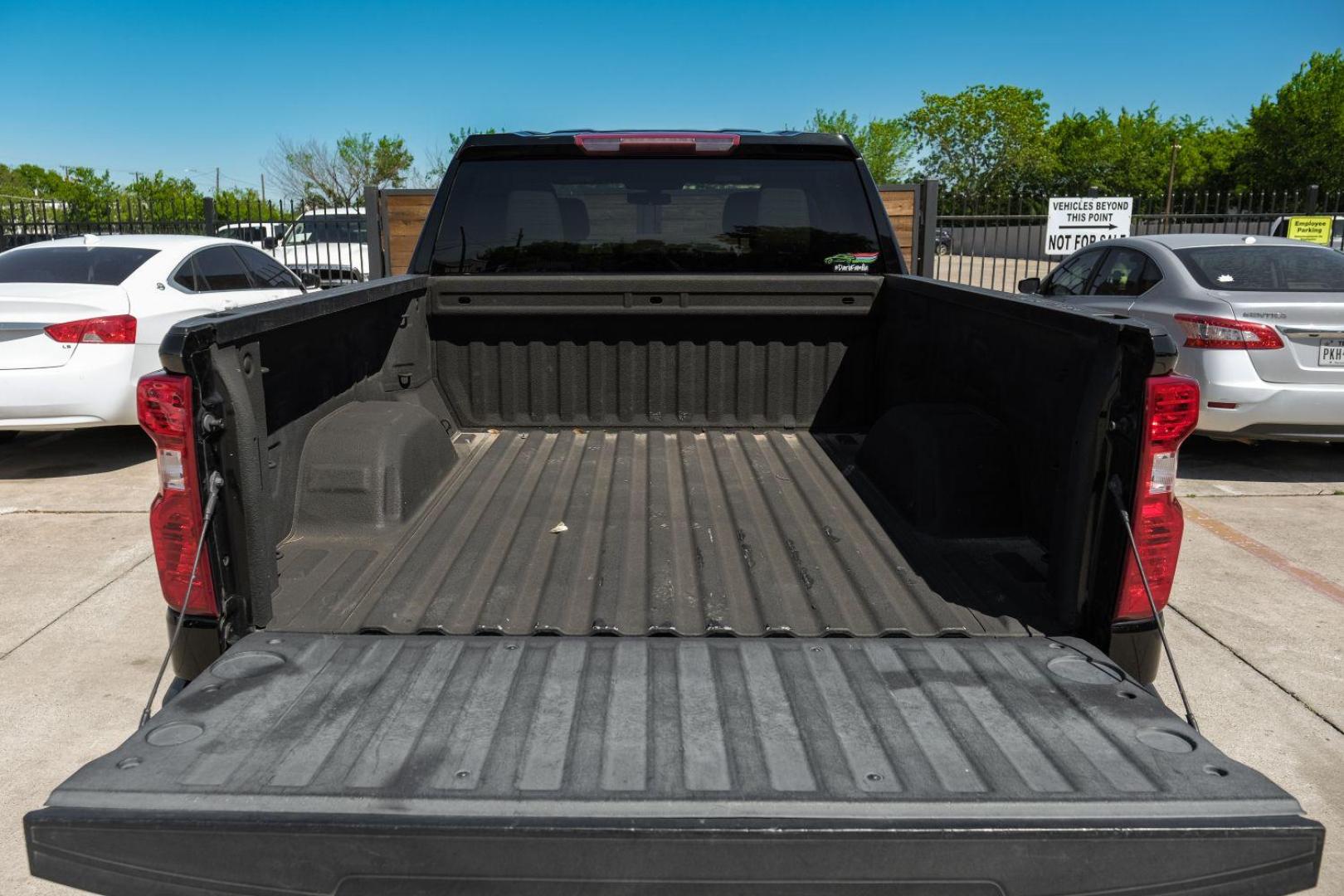 2019 BLACK Chevrolet Silverado 1500 LT Crew Cab 2WD (1GCPWCED0KZ) with an 5.3L V8 OHV 16V engine, 6-Speed Automatic transmission, located at 2401 E Main St., Grand Prairie, TX, 75050, (972) 262-4440, 32.748981, -96.969643 - Photo#52