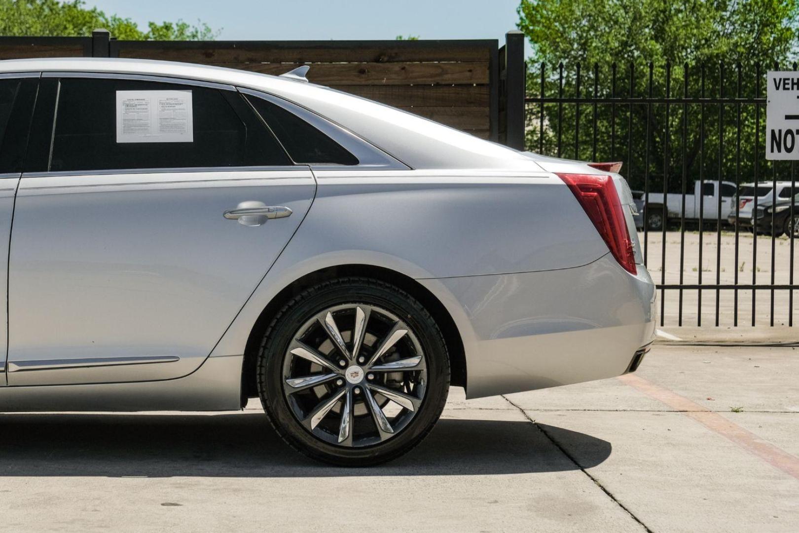 2013 Silver Cadillac XTS Luxury (2G61P5S34D9) with an 3.6L V6 DOHC 24V engine, 6-Speed Automatic transmission, located at 2401 E Main St., Grand Prairie, TX, 75050, (972) 262-4440, 32.748981, -96.969643 - Photo#16