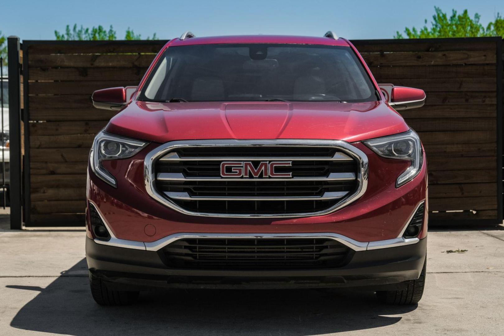 2020 Red GMC Terrain SLT (3GKALPEV8LL) with an 1.4L L4 DOHC 16V TURBO engine, 6-Speed Automatic transmission, located at 2401 E Main St., Grand Prairie, TX, 75050, (972) 262-4440, 32.748981, -96.969643 - Photo#4