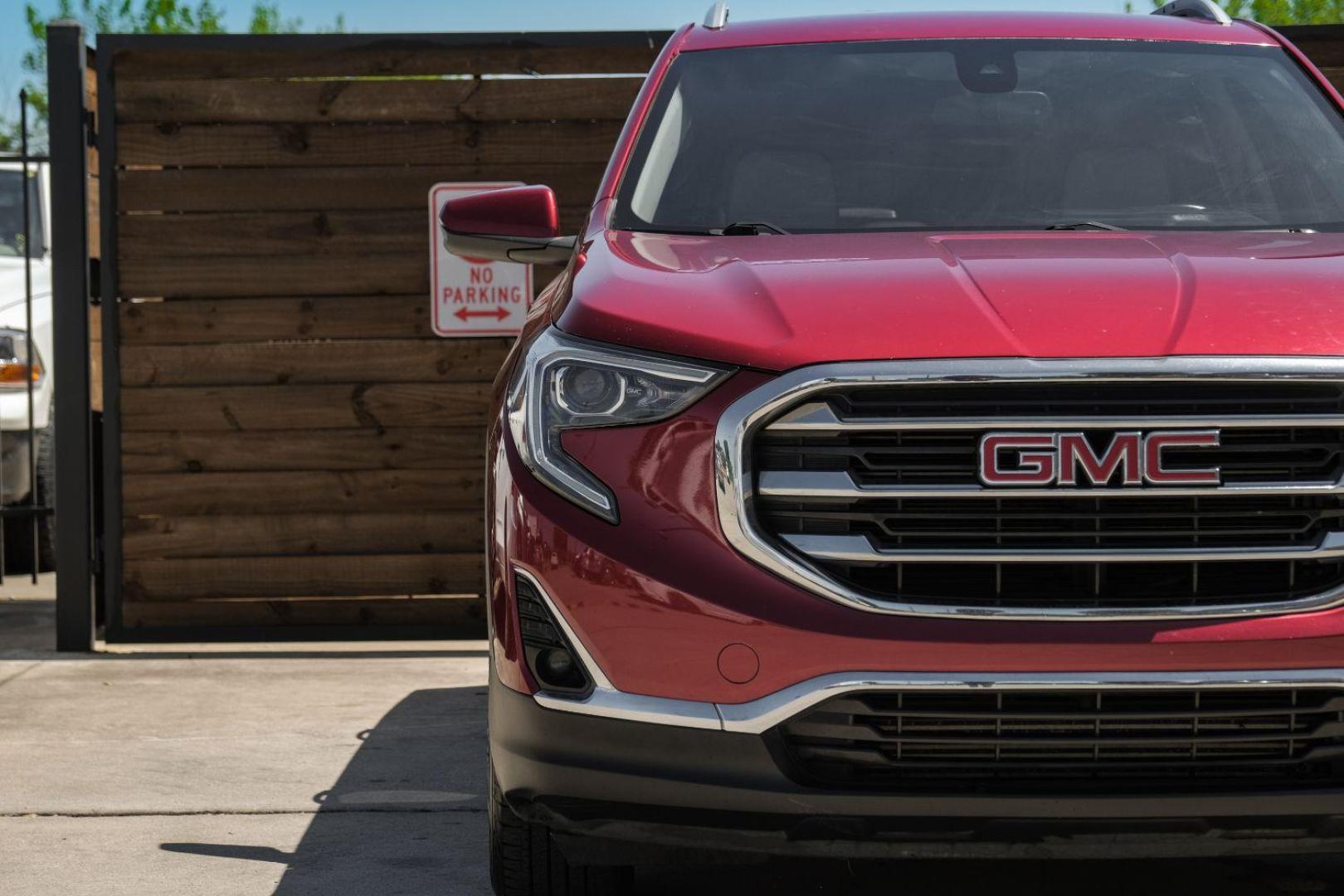 2020 Red GMC Terrain SLT (3GKALPEV8LL) with an 1.4L L4 DOHC 16V TURBO engine, 6-Speed Automatic transmission, located at 2401 E Main St., Grand Prairie, TX, 75050, (972) 262-4440, 32.748981, -96.969643 - Photo#50