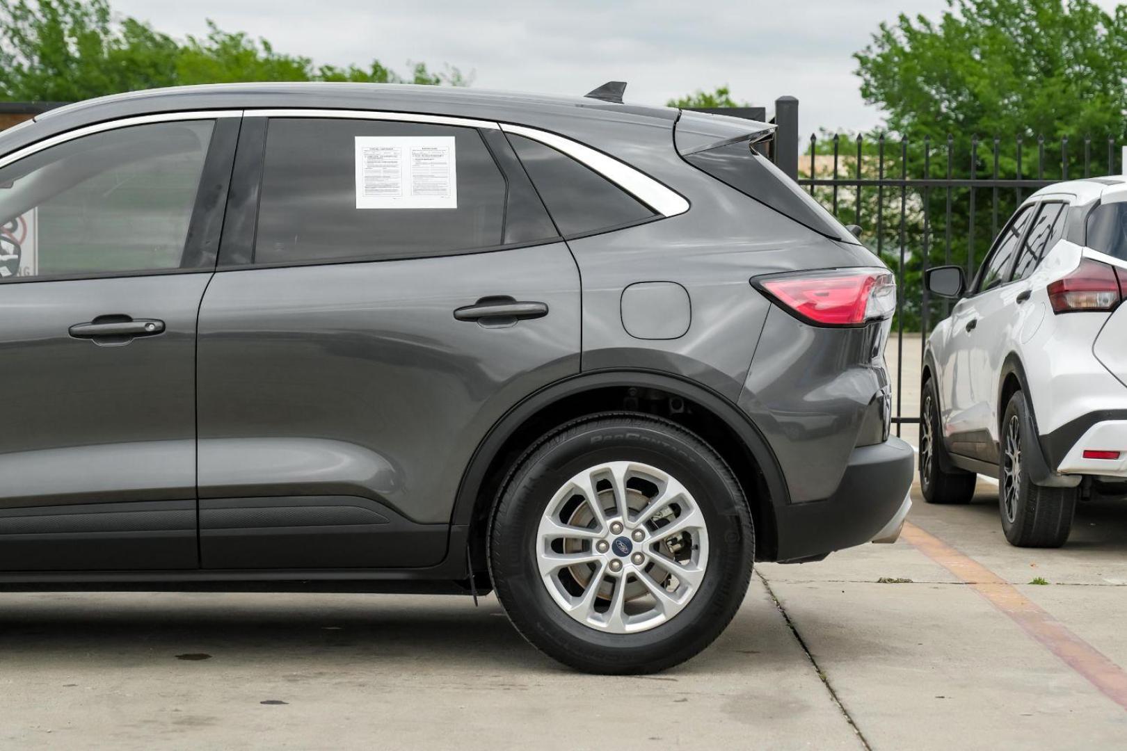 2020 GRAY Ford Escape SE (1FMCU0G65LU) with an 1.5L L3 engine, 8-Speed Automatic transmission, located at 2401 E Main St., Grand Prairie, TX, 75050, (972) 262-4440, 32.748981, -96.969643 - Photo#20