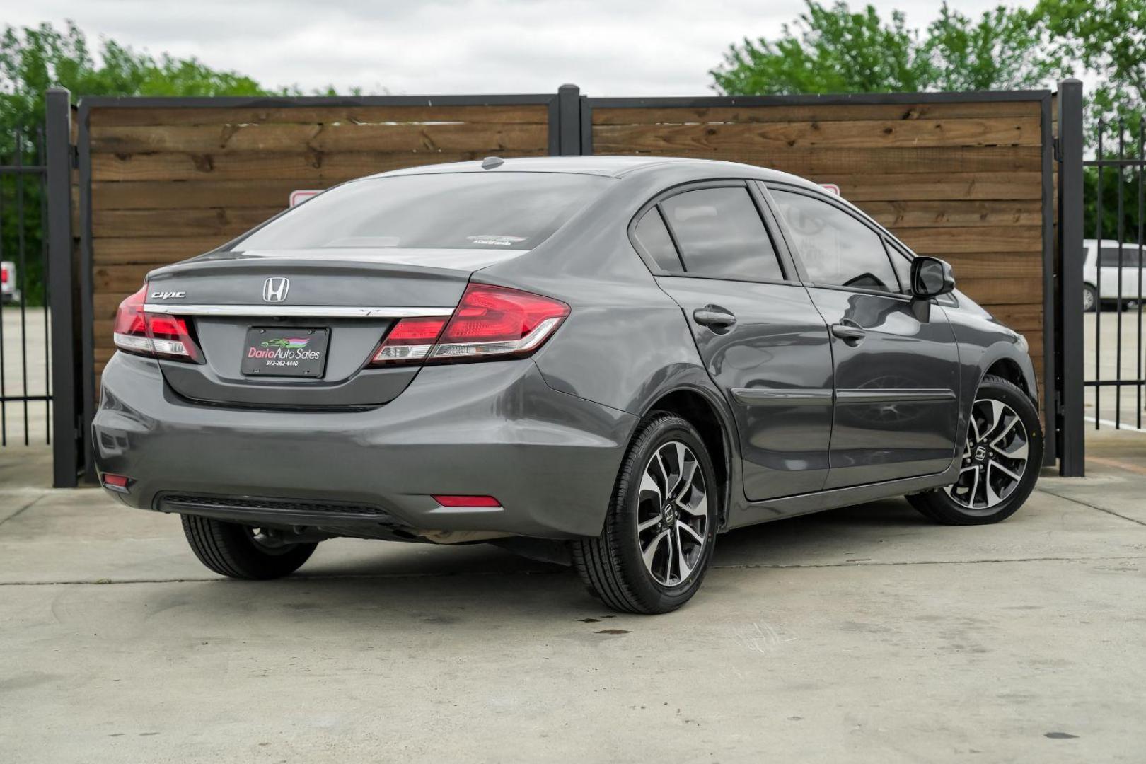 2013 Gray Honda Civic EX-L Sedan 5-Speed AT (19XFB2F93DE) with an 1.8L L4 SOHC 16V engine, 5-Speed Automatic transmission, located at 2401 E Main St., Grand Prairie, TX, 75050, (972) 262-4440, 32.748981, -96.969643 - Photo#10