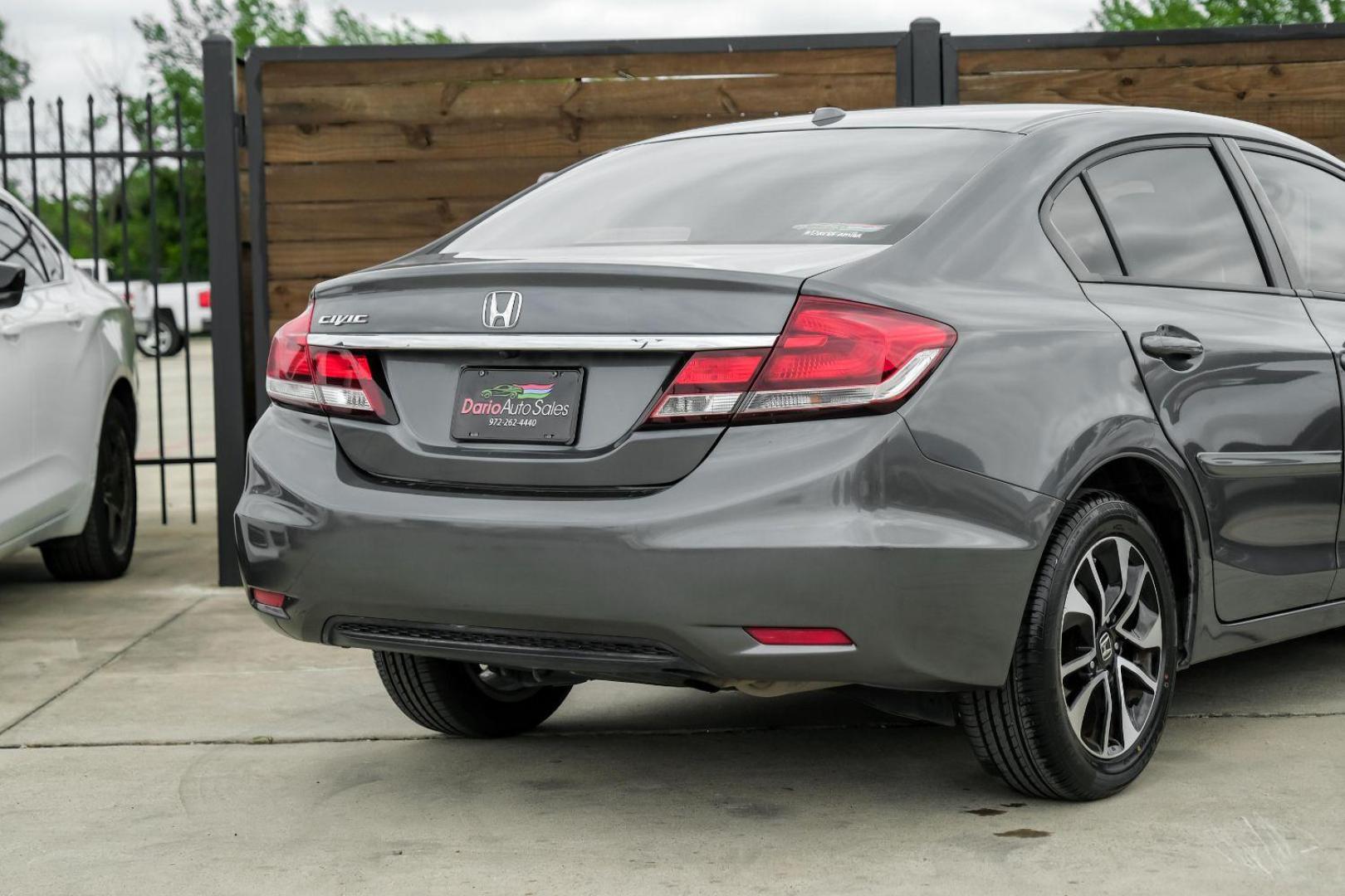 2013 Gray Honda Civic EX-L Sedan 5-Speed AT (19XFB2F93DE) with an 1.8L L4 SOHC 16V engine, 5-Speed Automatic transmission, located at 2401 E Main St., Grand Prairie, TX, 75050, (972) 262-4440, 32.748981, -96.969643 - Photo#11