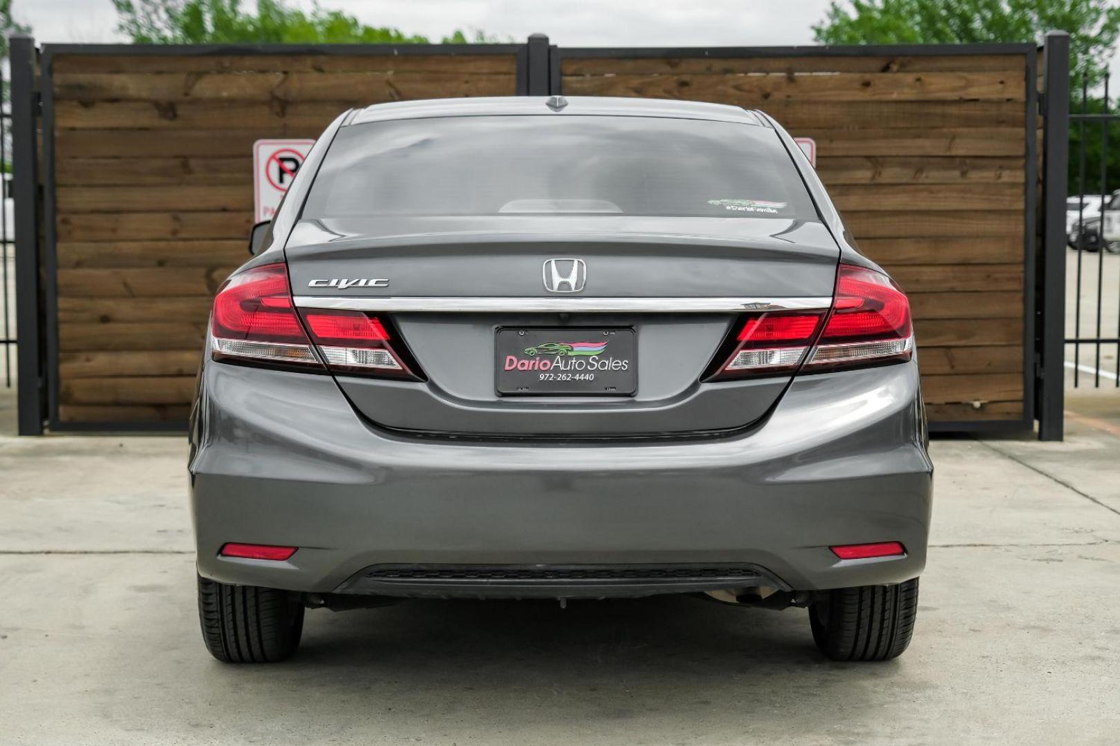 2013 Gray Honda Civic EX-L Sedan 5-Speed AT (19XFB2F93DE) with an 1.8L L4 SOHC 16V engine, 5-Speed Automatic transmission, located at 2401 E Main St., Grand Prairie, TX, 75050, (972) 262-4440, 32.748981, -96.969643 - Photo#13