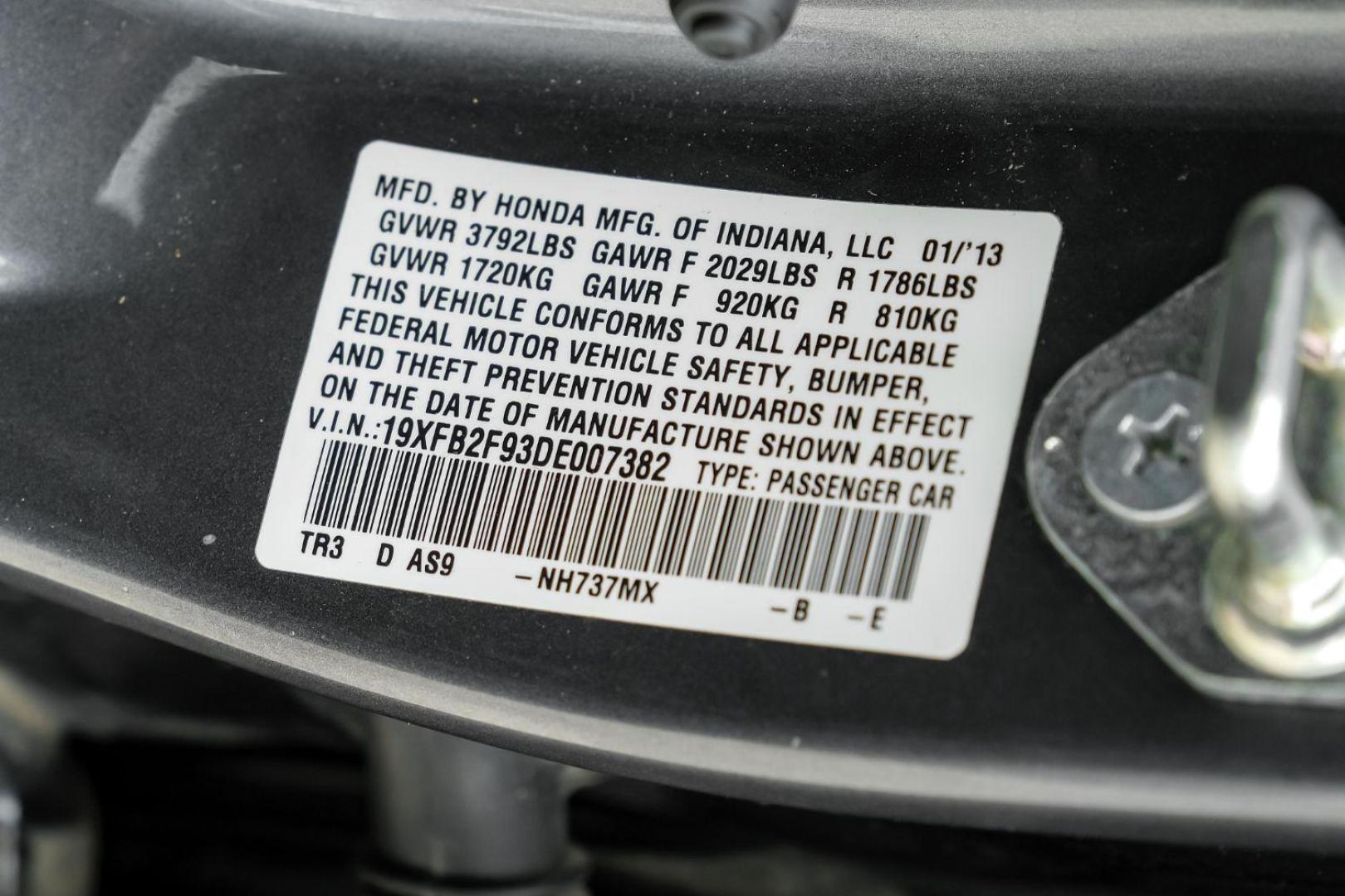 2013 Gray Honda Civic EX-L Sedan 5-Speed AT (19XFB2F93DE) with an 1.8L L4 SOHC 16V engine, 5-Speed Automatic transmission, located at 2401 E Main St., Grand Prairie, TX, 75050, (972) 262-4440, 32.748981, -96.969643 - Photo#64