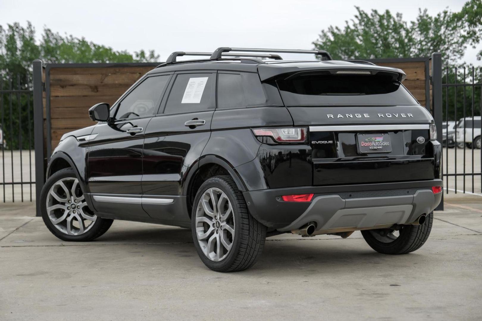 2015 black Land Rover Range Rover Evoque Prestige Premium 5-Door (SALVV2BG8FH) with an 2.0L L4 DOHC 24V TURBO engine, 9-Speed Automatic transmission, located at 2401 E Main St., Grand Prairie, TX, 75050, (972) 262-4440, 32.748981, -96.969643 - Photo#12