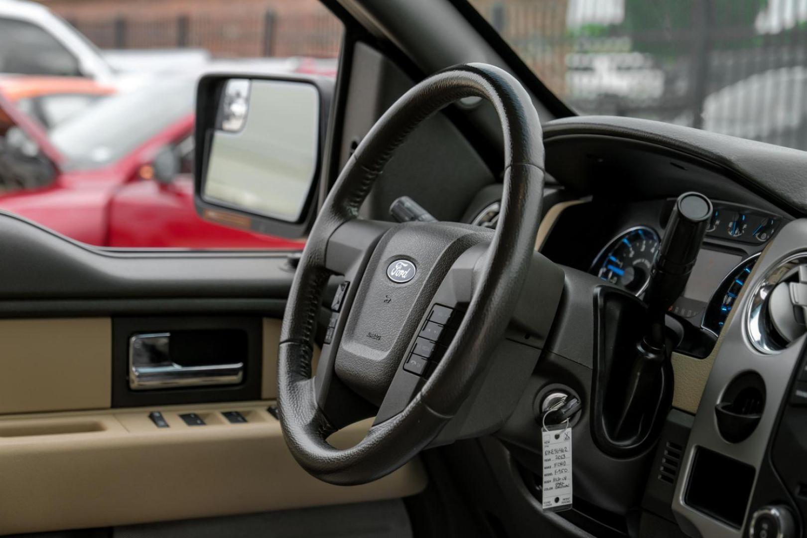 2013 brown Ford F-150 XLT SuperCrew 5.5-ft. Bed 2WD (1FTEW1CM8DK) with an 3.7L V6 DOHC 24V engine, 6-Speed Automatic transmission, located at 2401 E Main St., Grand Prairie, TX, 75050, (972) 262-4440, 32.748981, -96.969643 - Photo#19