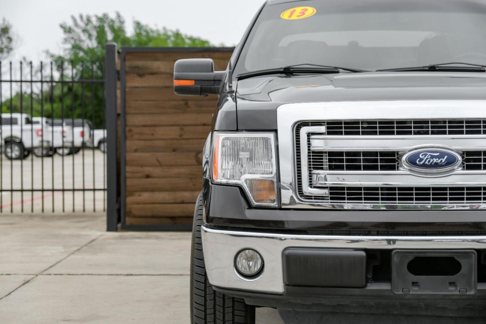 2013 brown Ford F-150 XLT SuperCrew 5.5-ft. Bed 2WD (1FTEW1CM8DK) with an 3.7L V6 DOHC 24V engine, 6-Speed Automatic transmission, located at 2401 E Main St., Grand Prairie, TX, 75050, (972) 262-4440, 32.748981, -96.969643 - Photo#45