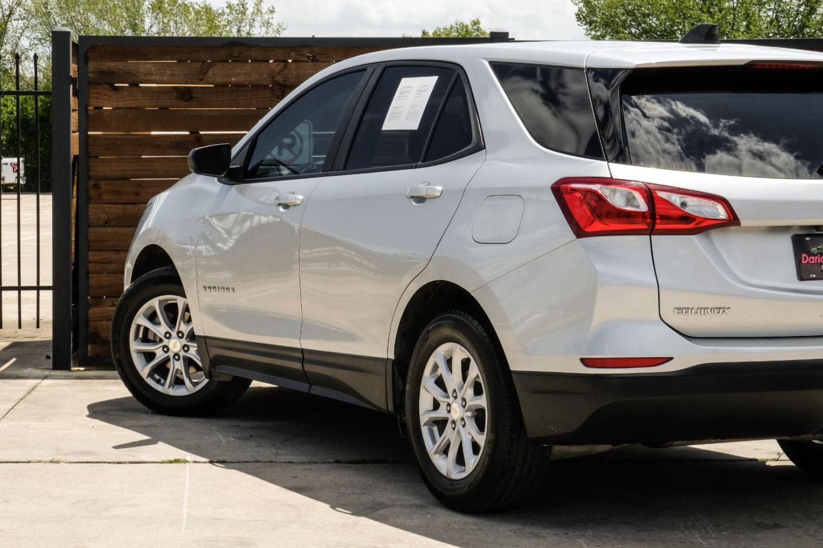 2021 Silver Chevrolet Equinox LS 2WD (3GNAXHEV7MS) with an 1.5L L4 DOHC 16V TURBO engine, 6-Speed Automatic transmission, located at 2401 E Main St., Grand Prairie, TX, 75050, (972) 262-4440, 32.748981, -96.969643 - Photo#12