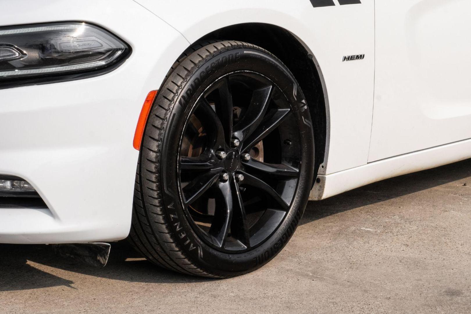 2016 White Dodge Charger R/T (2C3CDXCT8GH) with an 5.7L V8 OHV 16V engine, 8-Speed Automatic transmission, located at 2401 E Main St., Grand Prairie, TX, 75050, (972) 262-4440, 32.748981, -96.969643 - Photo#52