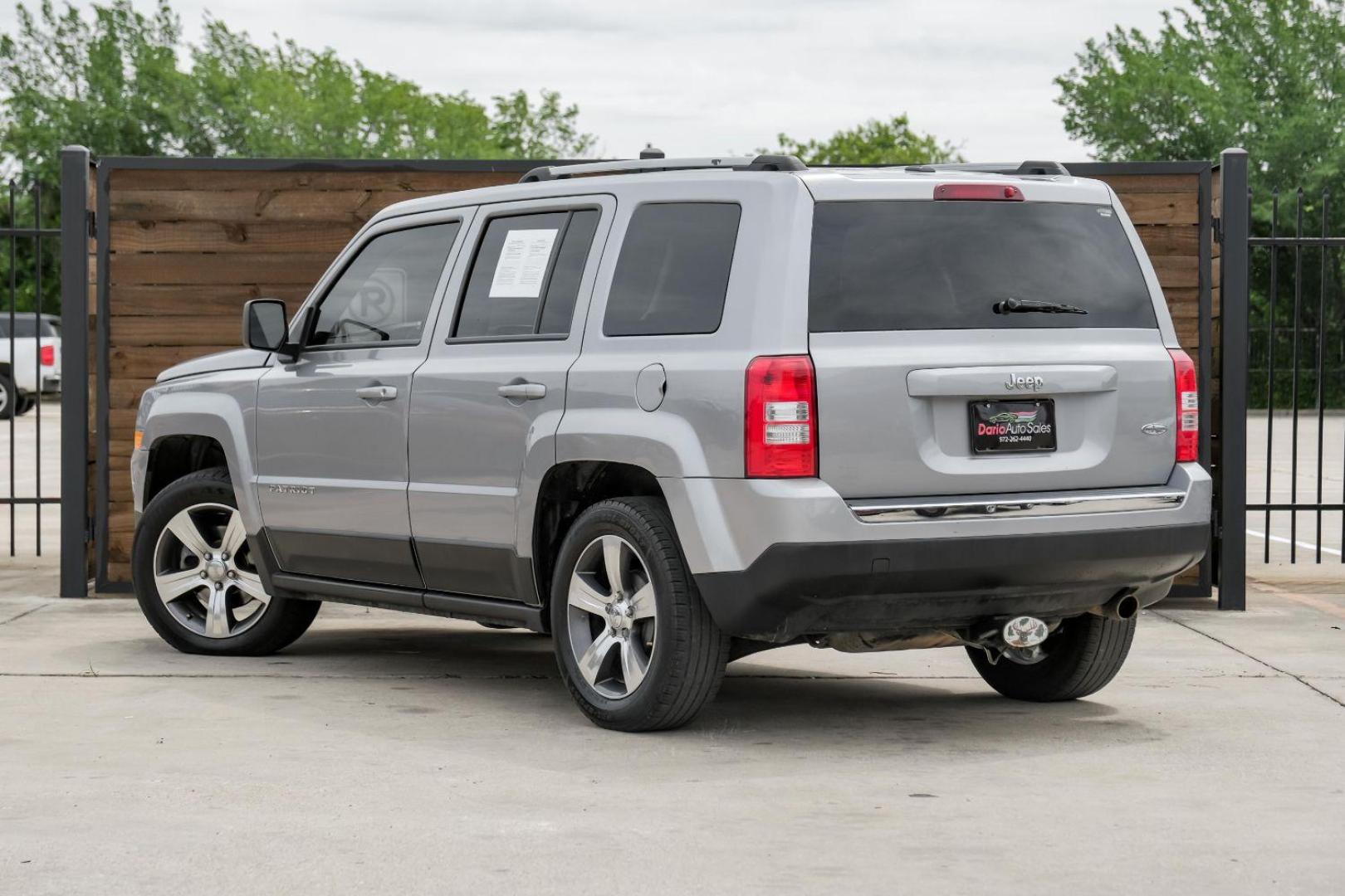 2016 Silver Jeep Patriot Latitude 2WD (1C4NJPFA8GD) with an 2.0L L4 DOHC 16V engine, located at 2401 E Main St., Grand Prairie, TX, 75050, (972) 262-4440, 32.748981, -96.969643 - Photo#12