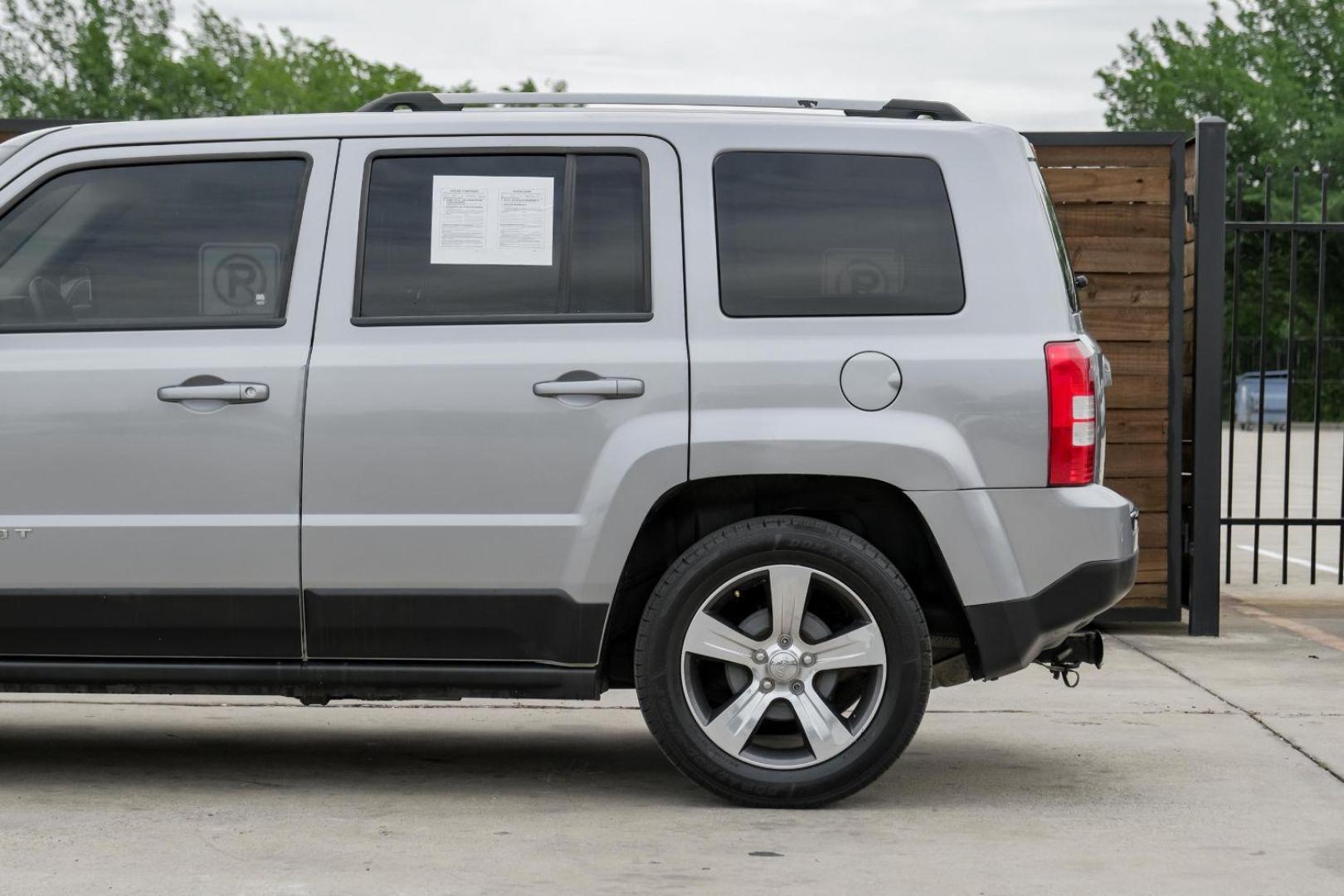 2016 Silver Jeep Patriot Latitude 2WD (1C4NJPFA8GD) with an 2.0L L4 DOHC 16V engine, located at 2401 E Main St., Grand Prairie, TX, 75050, (972) 262-4440, 32.748981, -96.969643 - Photo#17