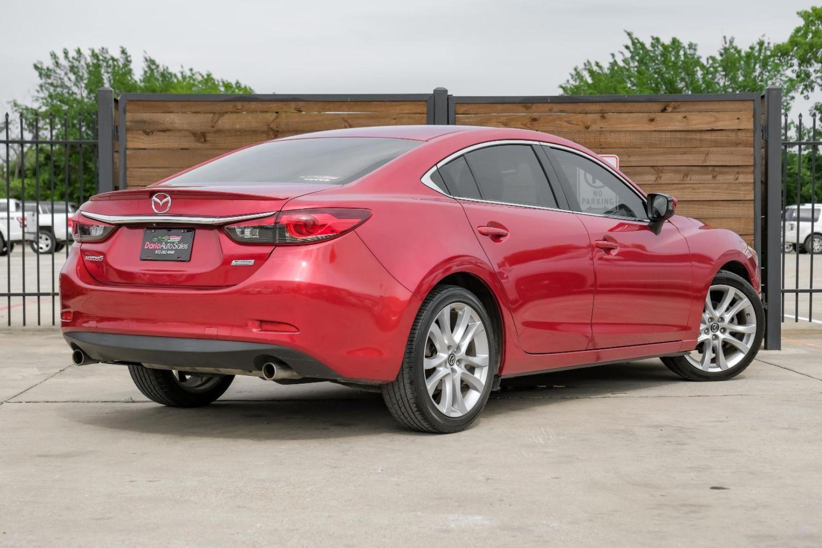 2014 RED Mazda Mazda6 i Touring (JM1GJ1V58E1) with an 2.5L L4 DOHC 16V engine, 6-Speed Automatic transmission, located at 2401 E Main St., Grand Prairie, TX, 75050, (972) 262-4440, 32.748981, -96.969643 - Photo#9