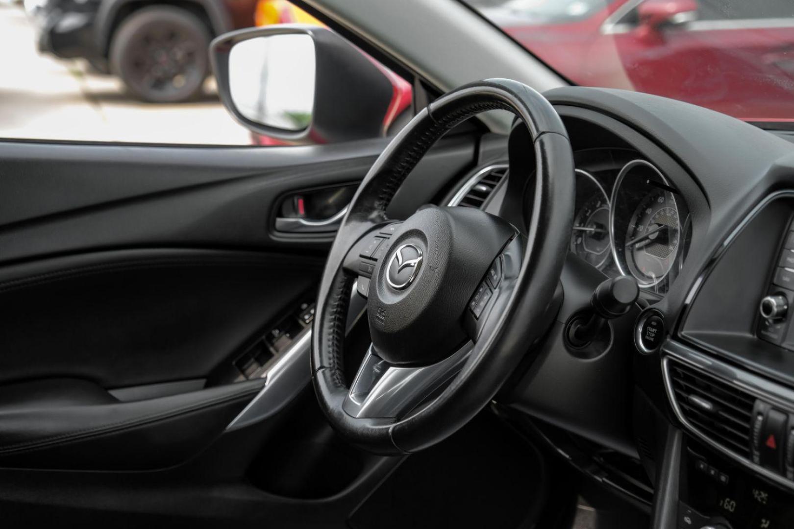 2014 RED Mazda Mazda6 i Touring (JM1GJ1V58E1) with an 2.5L L4 DOHC 16V engine, 6-Speed Automatic transmission, located at 2401 E Main St., Grand Prairie, TX, 75050, (972) 262-4440, 32.748981, -96.969643 - Photo#19