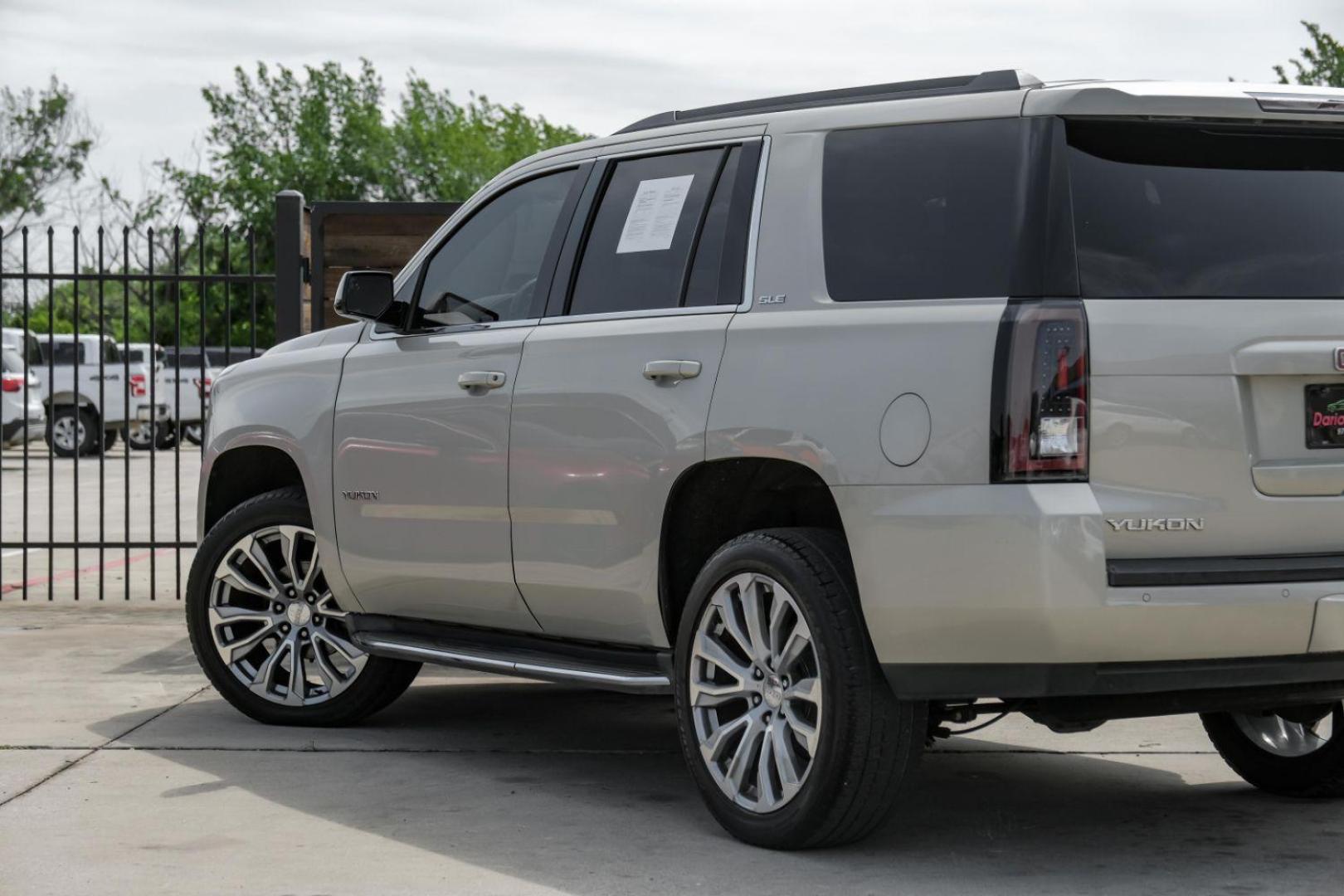 2015 GOLD GMC Yukon SPORT UTILITY 4-DR (1GKS2AKC7FR) with an 5.3L V8 OHV 16V engine, 6-Speed Automatic transmission, located at 2401 E Main St., Grand Prairie, TX, 75050, (972) 262-4440, 32.748981, -96.969643 - Photo#12