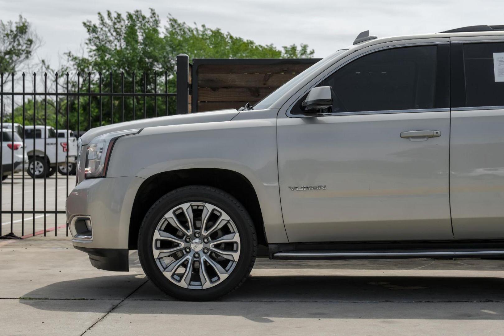 2015 GOLD GMC Yukon SPORT UTILITY 4-DR (1GKS2AKC7FR) with an 5.3L V8 OHV 16V engine, 6-Speed Automatic transmission, located at 2401 E Main St., Grand Prairie, TX, 75050, (972) 262-4440, 32.748981, -96.969643 - Photo#15