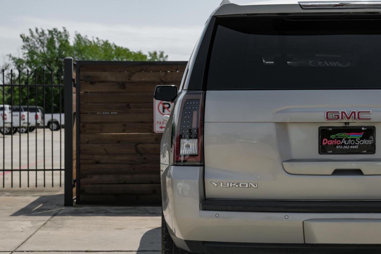 2015 GOLD GMC Yukon SPORT UTILITY 4-DR (1GKS2AKC7FR) with an 5.3L V8 OHV 16V engine, 6-Speed Automatic transmission, located at 2401 E Main St., Grand Prairie, TX, 75050, (972) 262-4440, 32.748981, -96.969643 - Photo#50