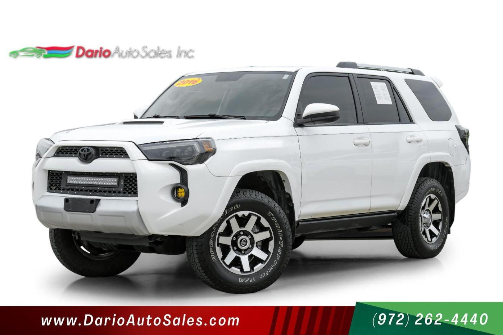 2016 WHITE Toyota 4Runner Trail 4WD (JTEBU5JR0G5) with an 4.0L V6 DOHC 24V engine, 5-Speed Automatic transmission, located at 2401 E Main St., Grand Prairie, TX, 75050, (972) 262-4440, 32.748981, -96.969643 - Photo#0