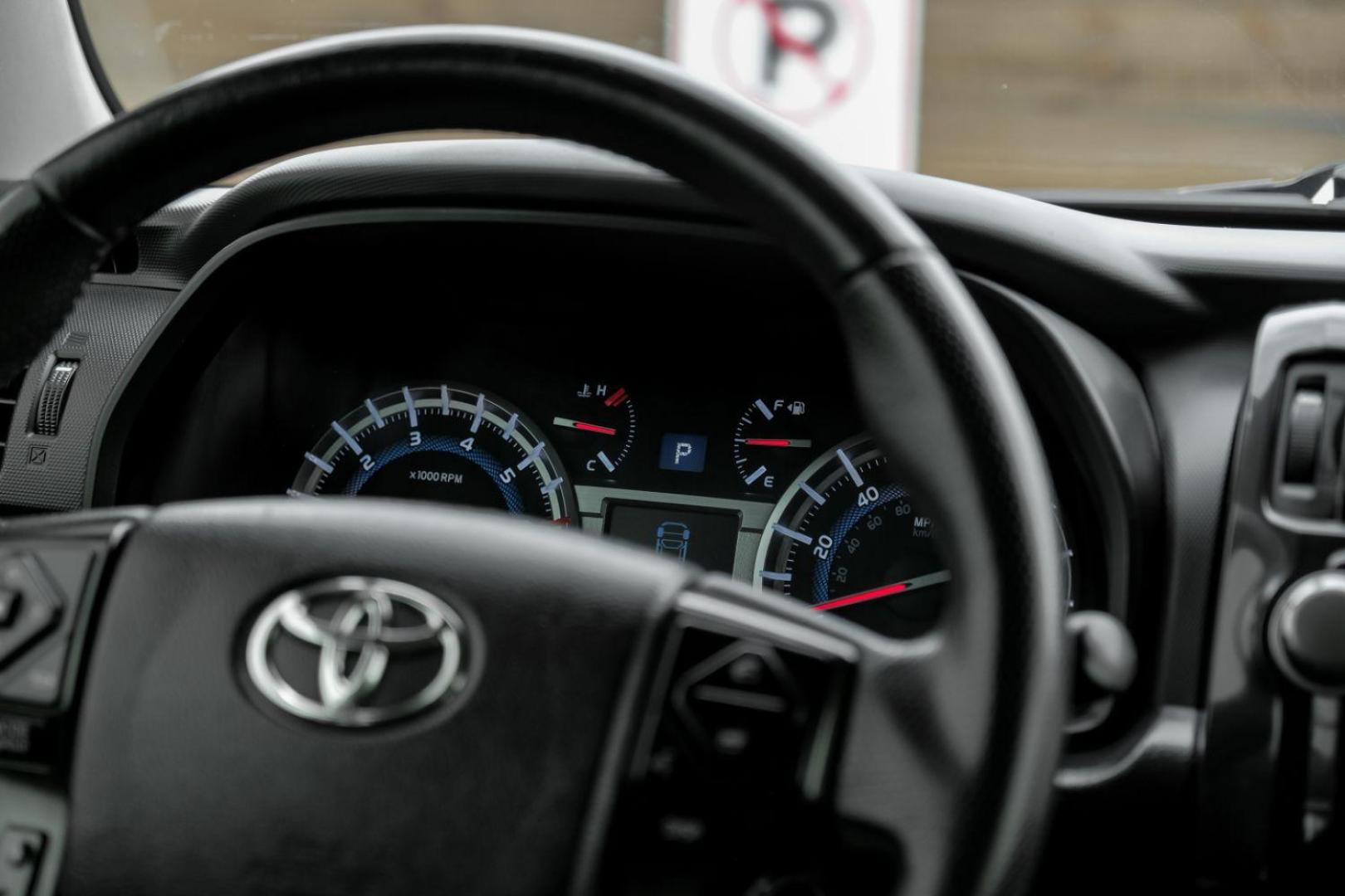 2016 WHITE Toyota 4Runner Trail 4WD (JTEBU5JR0G5) with an 4.0L V6 DOHC 24V engine, 5-Speed Automatic transmission, located at 2401 E Main St., Grand Prairie, TX, 75050, (972) 262-4440, 32.748981, -96.969643 - Photo#23