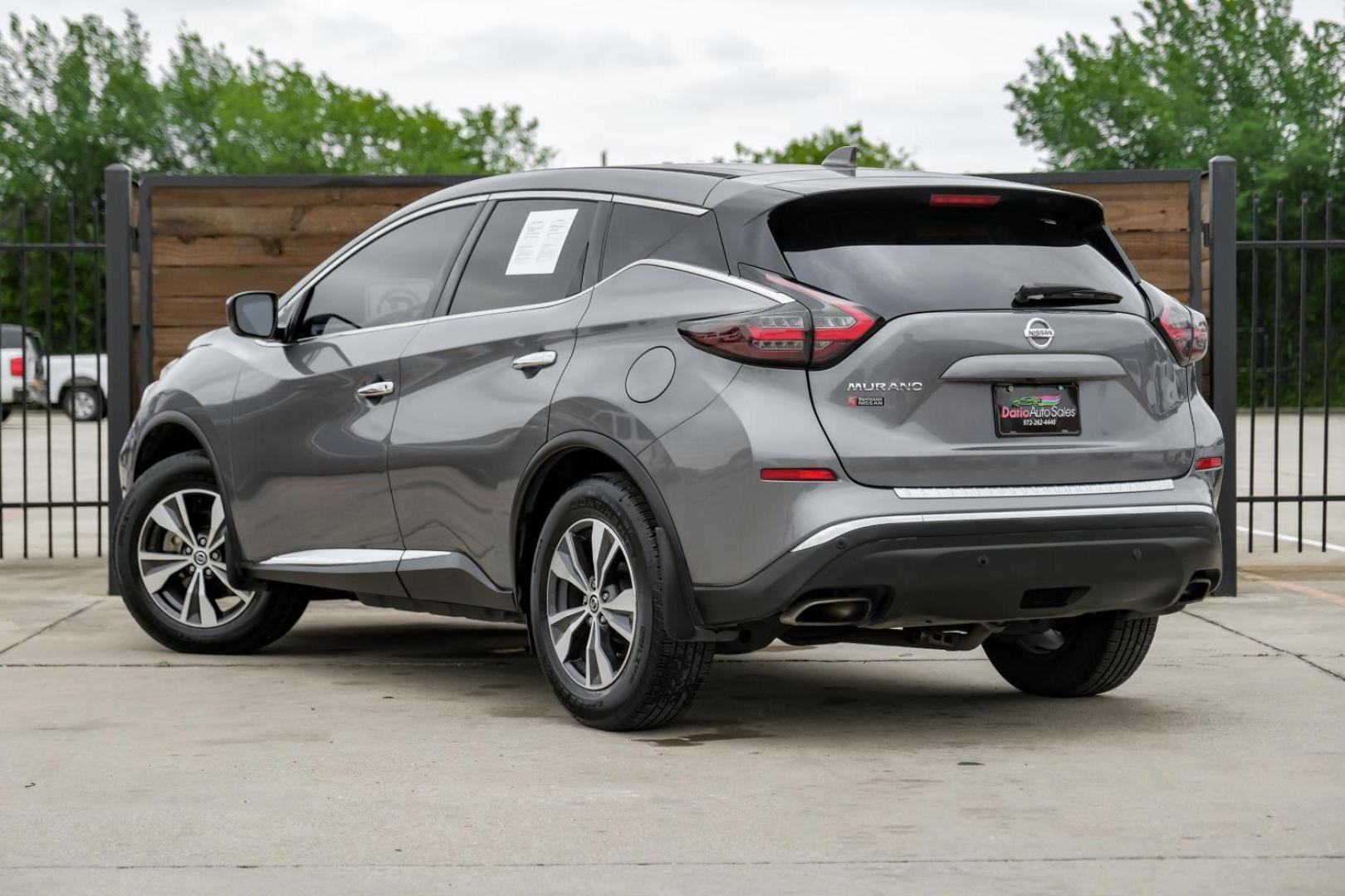 2021 gray Nissan Murano S (5N1AZ2AJ7MC) with an 3.5L V6 DOHC 24V engine, Continuously Variable Transmission transmission, located at 2401 E Main St., Grand Prairie, TX, 75050, (972) 262-4440, 32.748981, -96.969643 - Photo#11