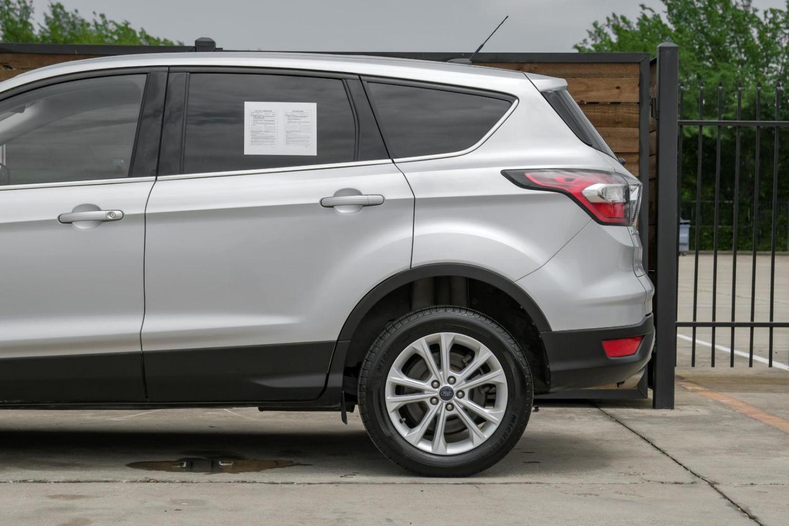 2017 SILVER Ford Escape SE 4WD (1FMCU9G96HU) with an 2.0L L4 DOHC 16V engine, 6-Speed Automatic transmission, located at 2401 E Main St., Grand Prairie, TX, 75050, (972) 262-4440, 32.748981, -96.969643 - Photo#17