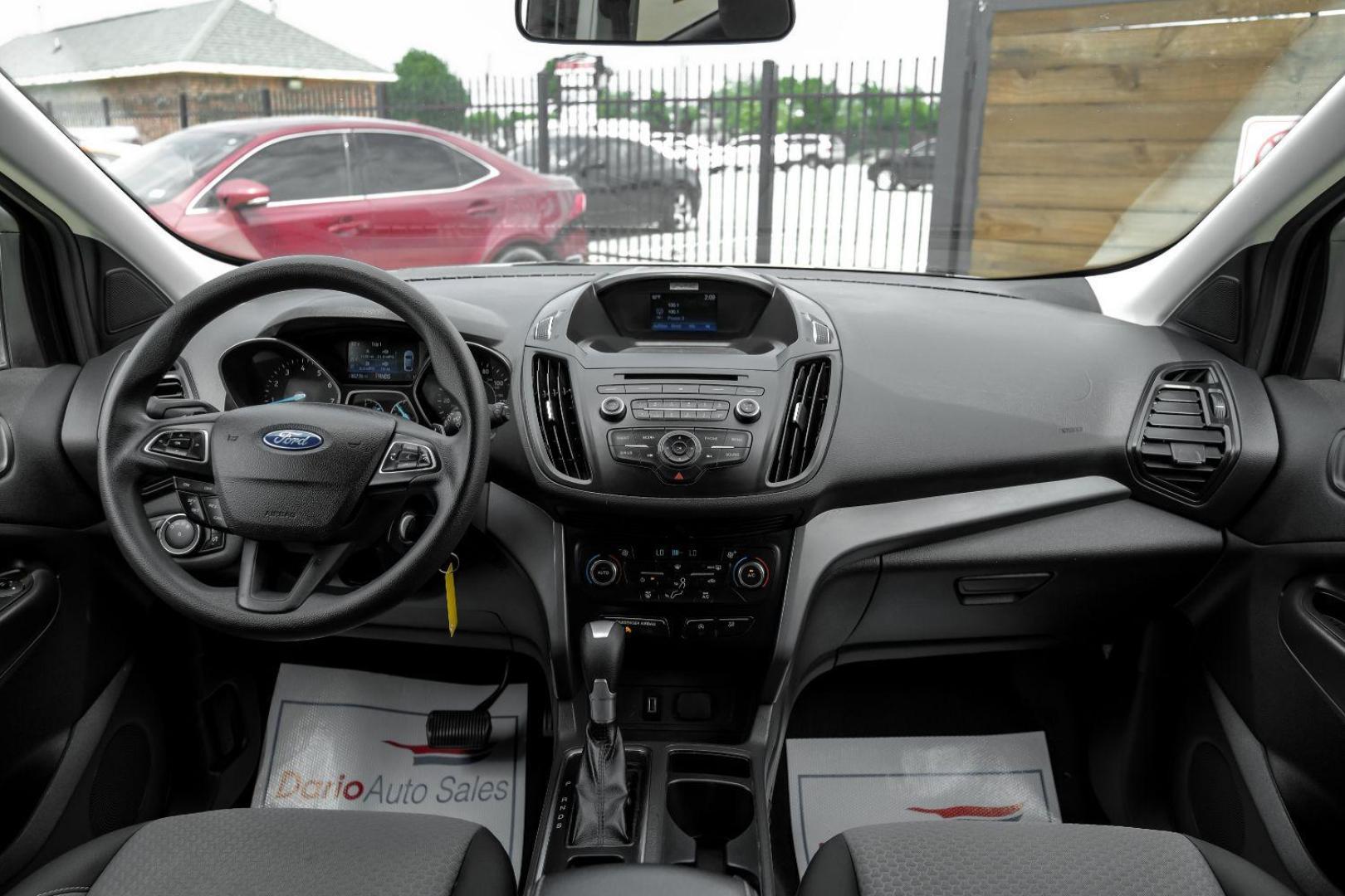 2017 SILVER Ford Escape SE 4WD (1FMCU9G96HU) with an 2.0L L4 DOHC 16V engine, 6-Speed Automatic transmission, located at 2401 E Main St., Grand Prairie, TX, 75050, (972) 262-4440, 32.748981, -96.969643 - Photo#19