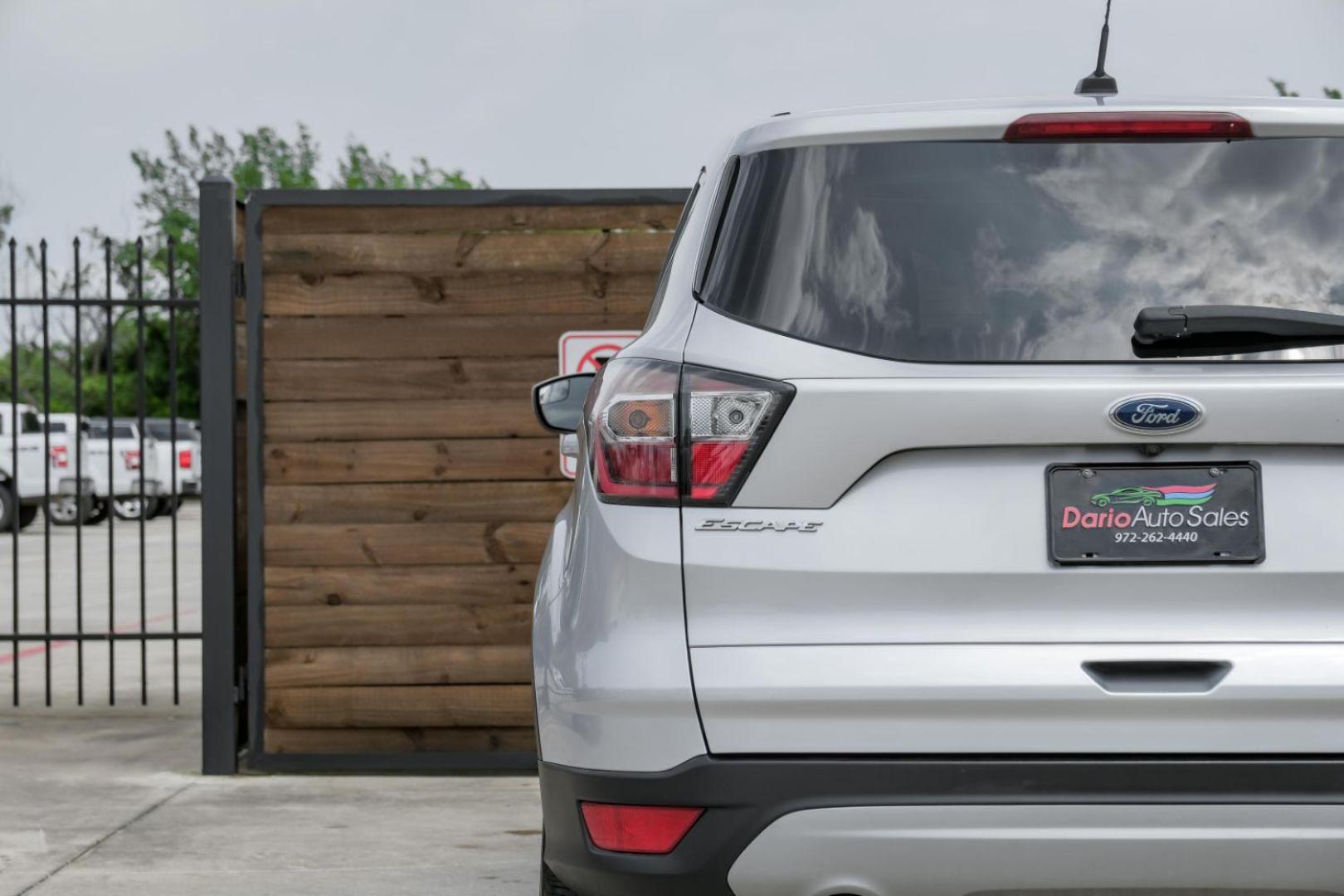 2017 SILVER Ford Escape SE 4WD (1FMCU9G96HU) with an 2.0L L4 DOHC 16V engine, 6-Speed Automatic transmission, located at 2401 E Main St., Grand Prairie, TX, 75050, (972) 262-4440, 32.748981, -96.969643 - Photo#48