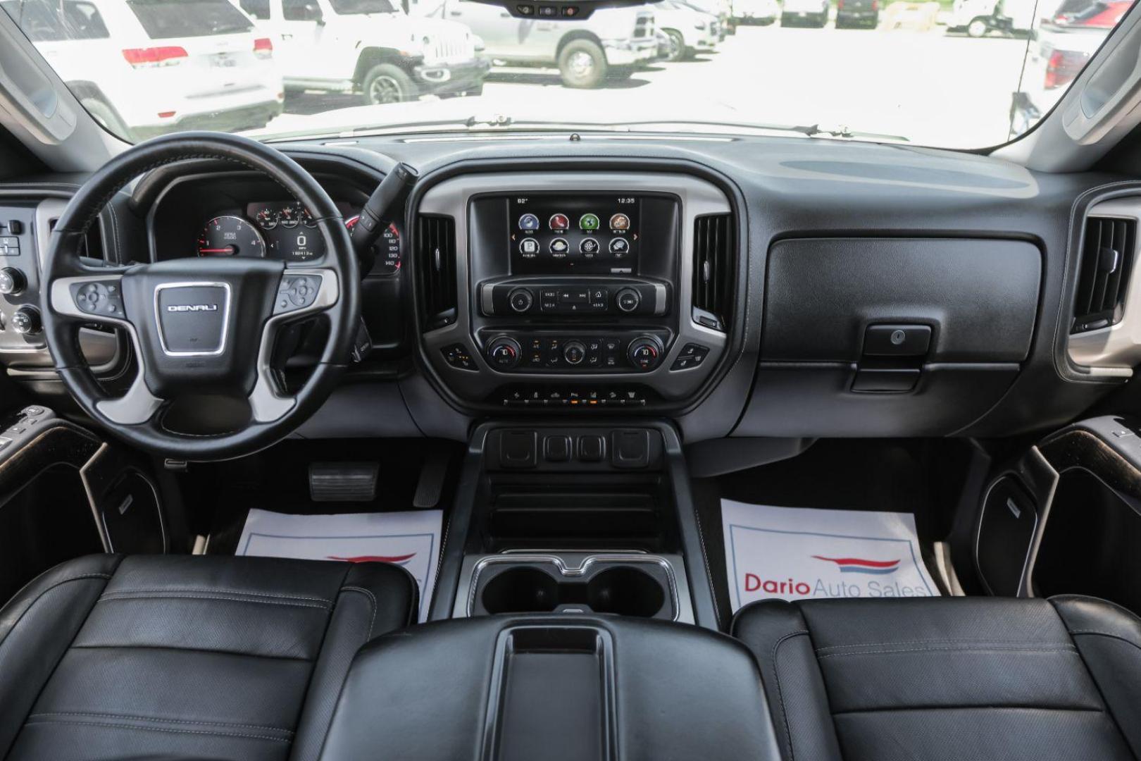 2015 White GMC Sierra 2500HD Denali Crew Cab 4WD (1GT120E80FF) with an 6.6L V8 OHV 16V DIESEL engine, 6-Speed Automatic transmission, located at 2401 E Main St., Grand Prairie, TX, 75050, (972) 262-4440, 32.748981, -96.969643 - Photo#20