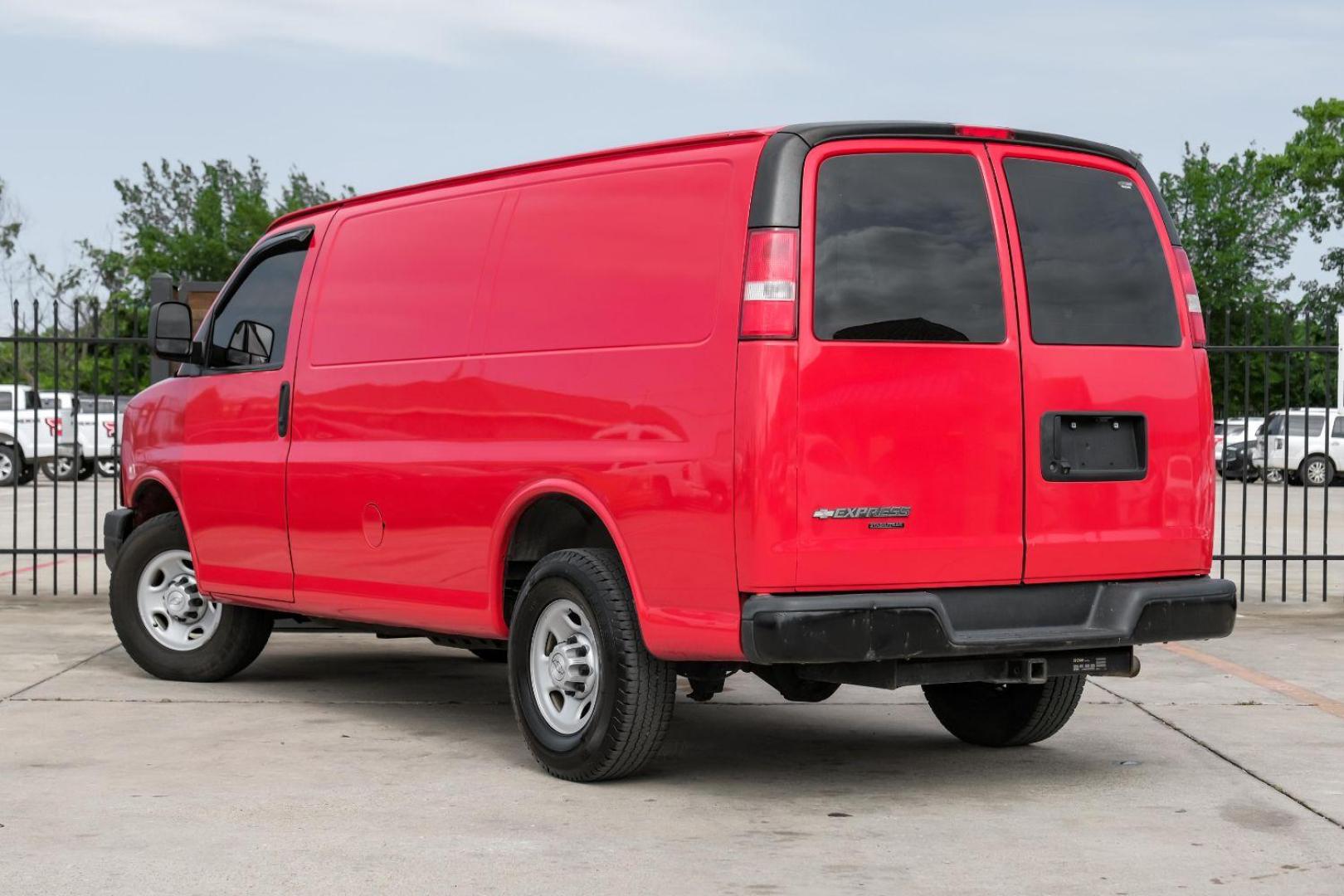 2016 RED Chevrolet Express 2500 Cargo (1GCWGAFF9G1) with an 4.8L V8 FFV engine, 6-Speed Automatic transmission, located at 2401 E Main St., Grand Prairie, TX, 75050, (972) 262-4440, 32.748981, -96.969643 - Photo#11