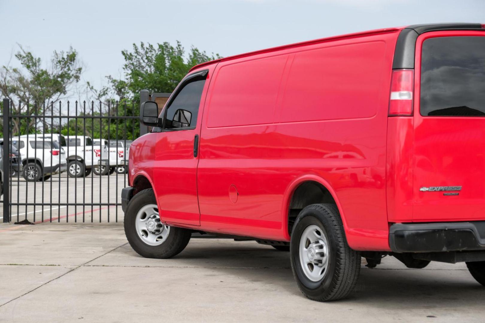 2016 RED Chevrolet Express 2500 Cargo (1GCWGAFF9G1) with an 4.8L V8 FFV engine, 6-Speed Automatic transmission, located at 2401 E Main St., Grand Prairie, TX, 75050, (972) 262-4440, 32.748981, -96.969643 - Photo#12