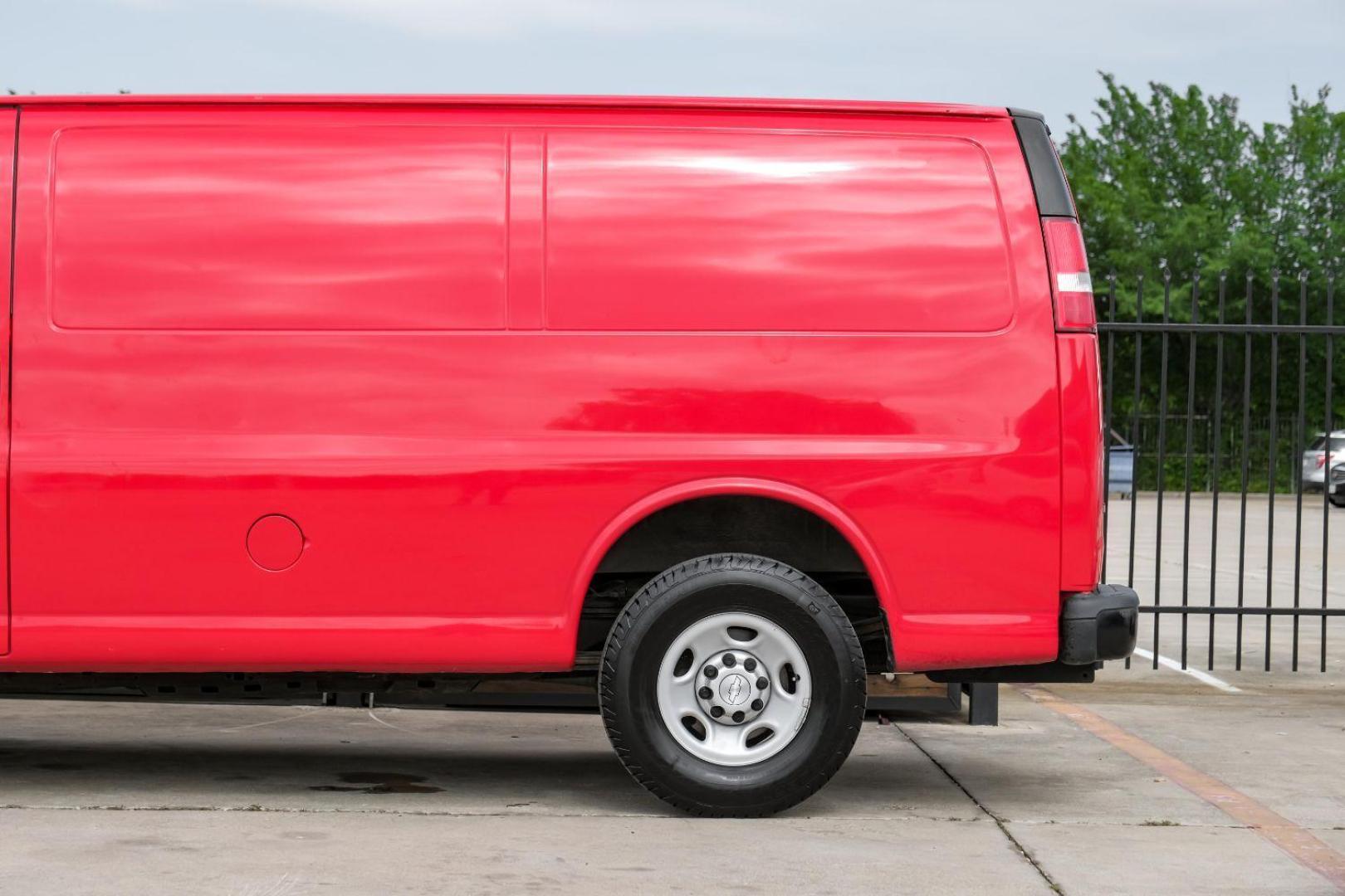 2016 RED Chevrolet Express 2500 Cargo (1GCWGAFF9G1) with an 4.8L V8 FFV engine, 6-Speed Automatic transmission, located at 2401 E Main St., Grand Prairie, TX, 75050, (972) 262-4440, 32.748981, -96.969643 - Photo#16