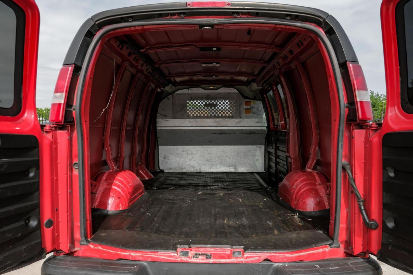 2016 RED Chevrolet Express 2500 Cargo (1GCWGAFF9G1) with an 4.8L V8 FFV engine, 6-Speed Automatic transmission, located at 2401 E Main St., Grand Prairie, TX, 75050, (972) 262-4440, 32.748981, -96.969643 - Photo#40