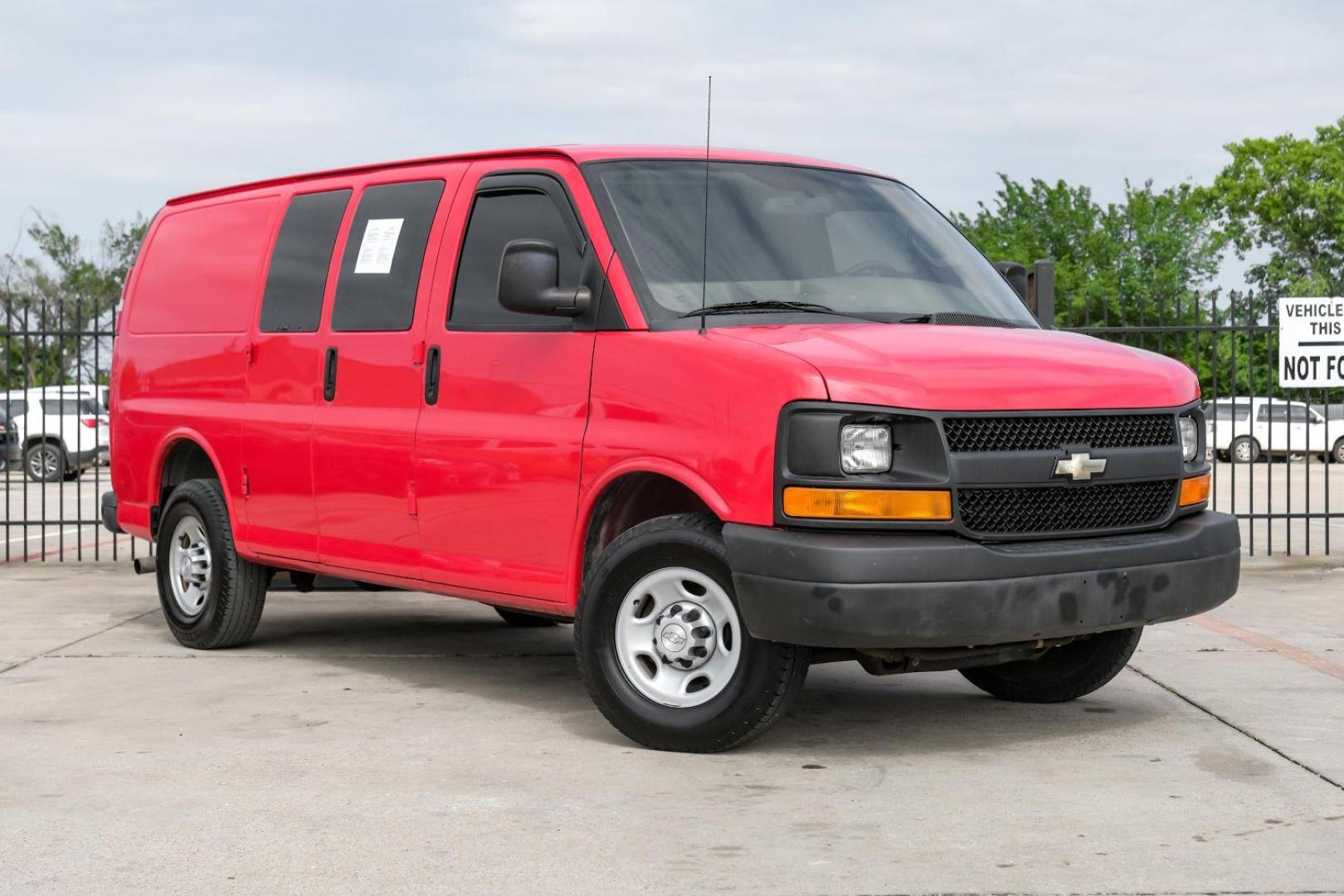 2016 RED Chevrolet Express 2500 Cargo (1GCWGAFF9G1) with an 4.8L V8 FFV engine, 6-Speed Automatic transmission, located at 2401 E Main St., Grand Prairie, TX, 75050, (972) 262-4440, 32.748981, -96.969643 - Photo#5