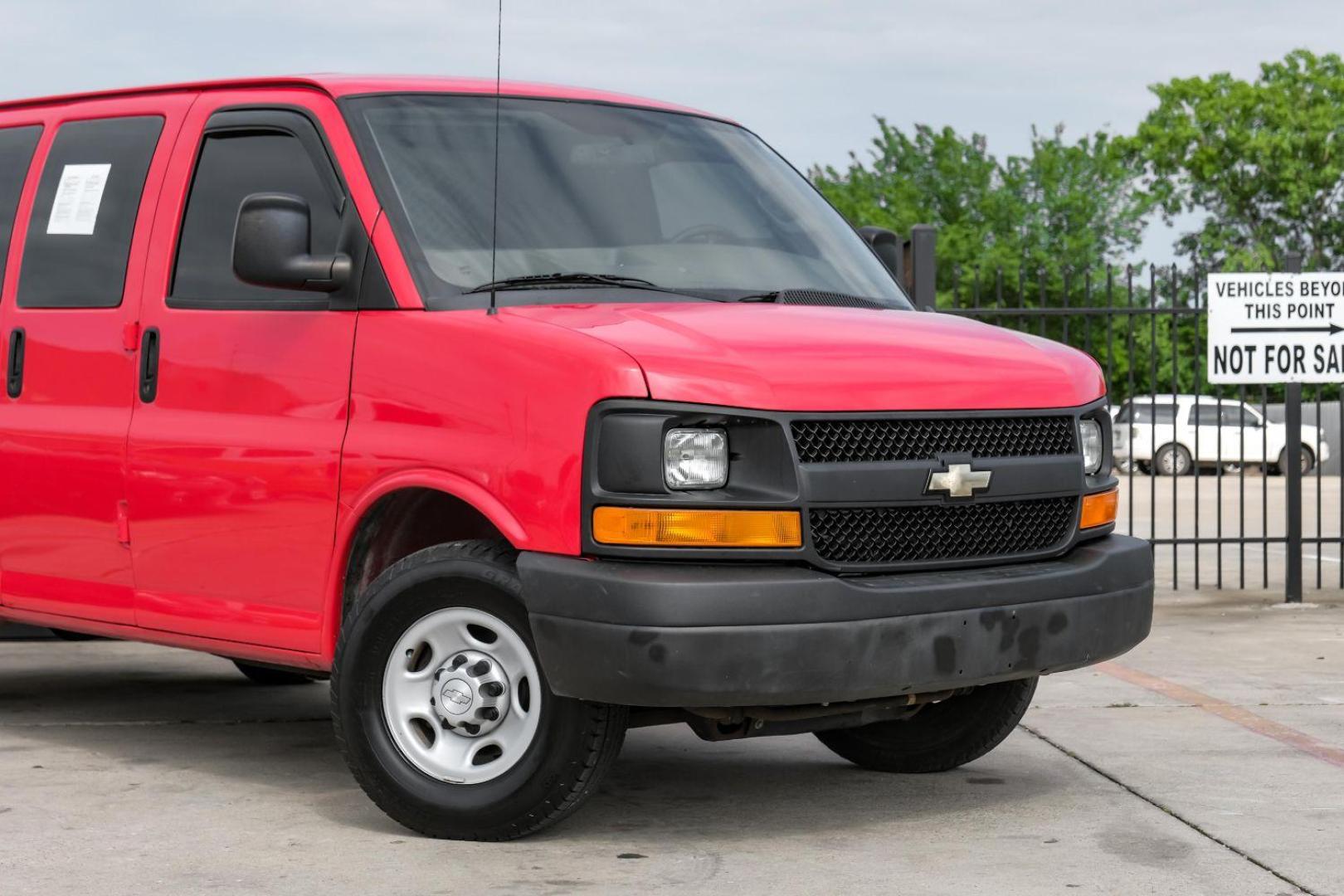 2016 RED Chevrolet Express 2500 Cargo (1GCWGAFF9G1) with an 4.8L V8 FFV engine, 6-Speed Automatic transmission, located at 2401 E Main St., Grand Prairie, TX, 75050, (972) 262-4440, 32.748981, -96.969643 - Photo#7