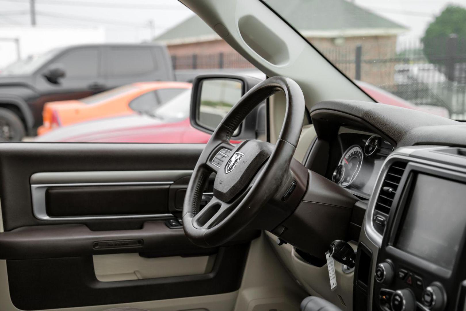 2013 White RAM 1500 SLT Crew Cab SWB 2WD (1C6RR6LT8DS) with an 5.7L V8 OHV 16V engine, 6-Speed Automatic transmission, located at 2401 E Main St., Grand Prairie, TX, 75050, (972) 262-4440, 32.748981, -96.969643 - Photo#19