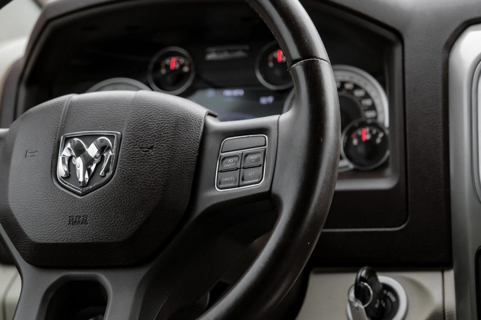 2013 White RAM 1500 SLT Crew Cab SWB 2WD (1C6RR6LT8DS) with an 5.7L V8 OHV 16V engine, 6-Speed Automatic transmission, located at 2401 E Main St., Grand Prairie, TX, 75050, (972) 262-4440, 32.748981, -96.969643 - Photo#22